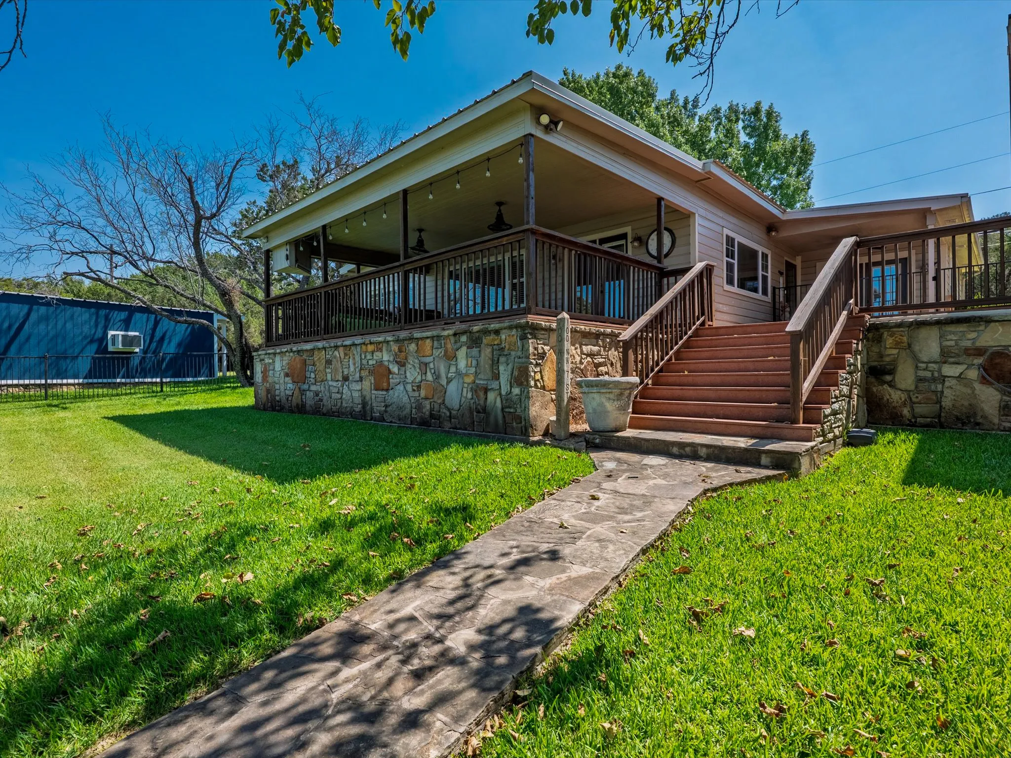 Single Family Residence For Sale in Palo Pinto County , 1637 Cedar Crest Loop, Possum Kingdom Lake, Texas 76449, 3 Bedroom, 3 Bathroom, Garage spaces, 2,134 Sqft, built in 1970, Price $1,200,000, mls#21360444, Real Estate Agent in Possum Kingdom Lake, Homes For Sale in Palo Pinto county, Homes For Sale in Possum Kingdom Lake, Realtor in Possum Kingdom Lake Texas, Real Estate Brokerage Independent Realty Texas, Luminita Cordes Realtor