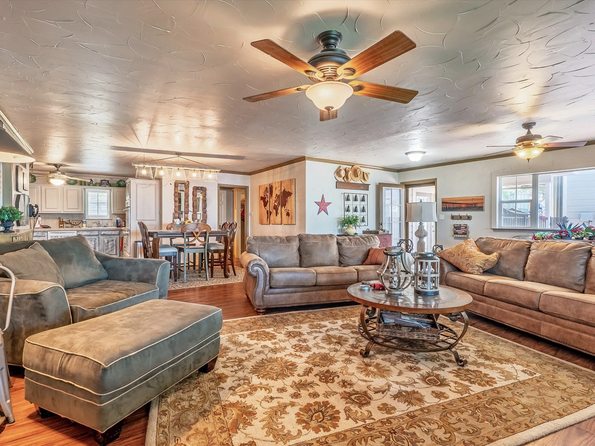 Single Family Residence For Sale in Palo Pinto County , 1637 Cedar Crest Loop, Possum Kingdom Lake, Texas 76449, 3 Bedroom, 3 Bathroom, Garage spaces, 2,134 Sqft, built in 1970, Price $1,200,000, mls#21360444, Real Estate Agent in Possum Kingdom Lake, Homes For Sale in Palo Pinto county, Homes For Sale in Possum Kingdom Lake, Realtor in Possum Kingdom Lake Texas, Real Estate Brokerage Independent Realty Texas, Luminita Cordes Realtor