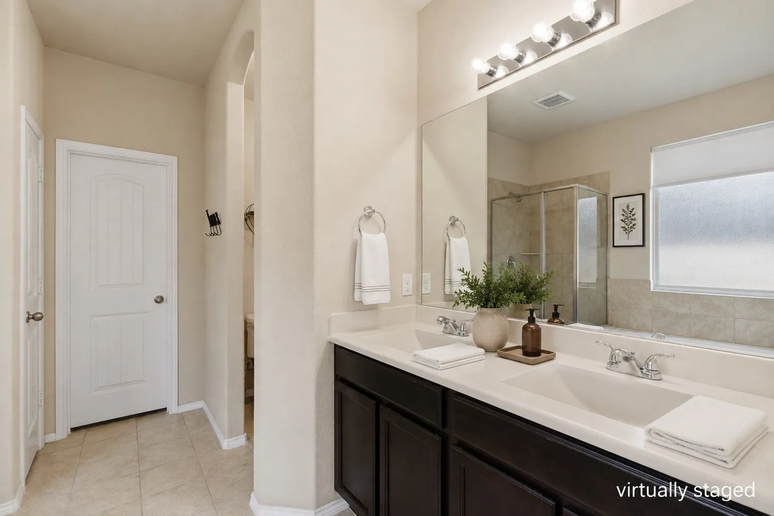 Single Family Residence For Sale in Denton County , 11512 Aquilla Drive, Frisco, Texas 75036, 4 Bedroom, 3 Bathroom, 2 Garage spaces, 2,573 Sqft, built in 2016, mls#21366128, Real Estate Agent in Frisco, Homes For Sale in Denton county, Homes For Sale in Frisco, Realtor in Frisco Texas, Real Estate Brokerage Independent Realty Texas, Luminita Cordes Realtor