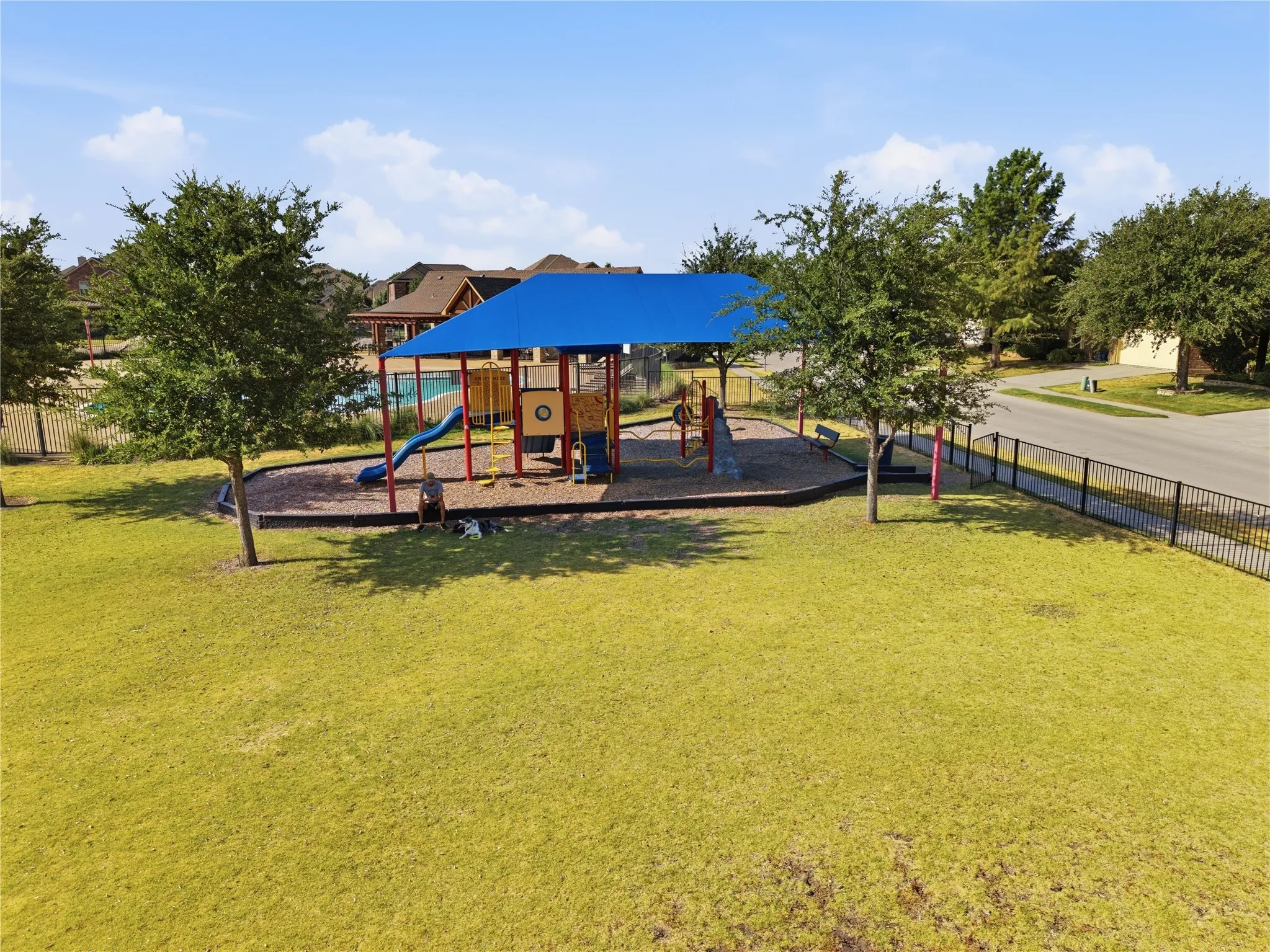 Single Family Residence For Sale in Denton County , 11512 Aquilla Drive, Frisco, Texas 75036, 4 Bedroom, 3 Bathroom, 2 Garage spaces, 2,573 Sqft, built in 2016, mls#21366128, Real Estate Agent in Frisco, Homes For Sale in Denton county, Homes For Sale in Frisco, Realtor in Frisco Texas, Real Estate Brokerage Independent Realty Texas, Luminita Cordes Realtor