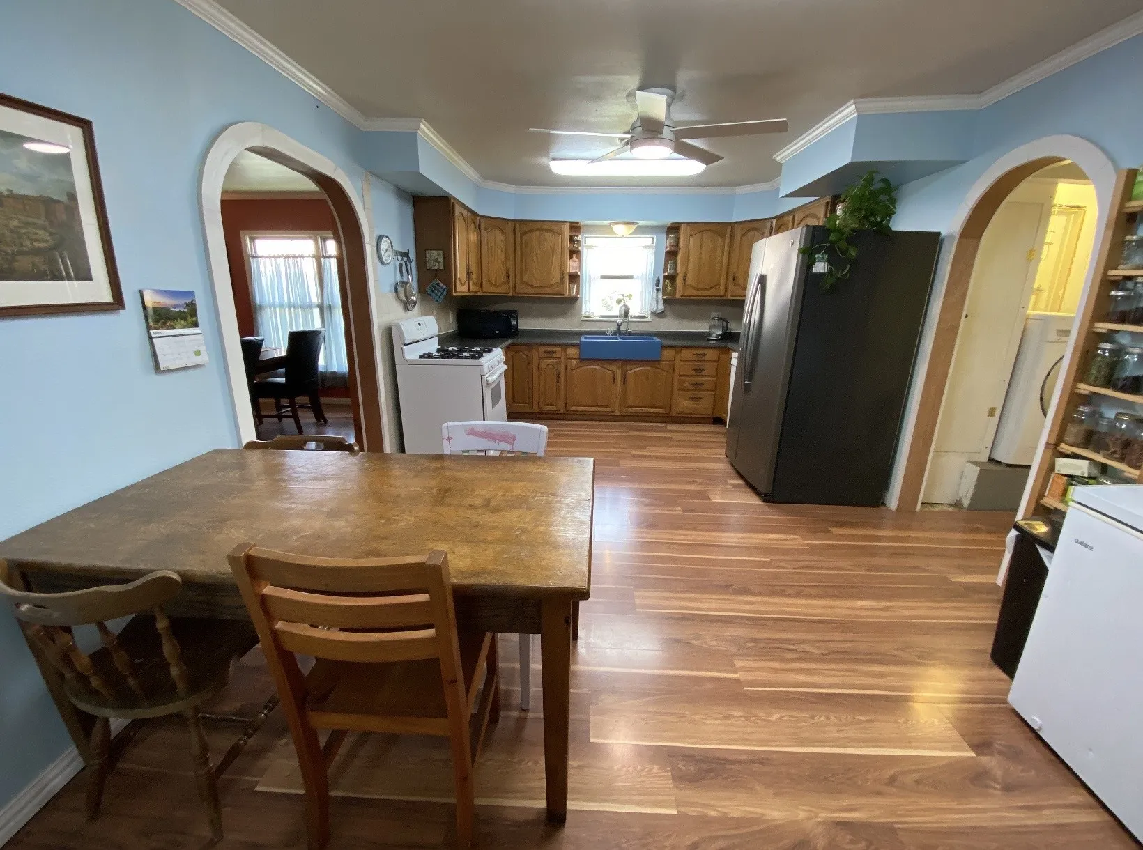 Single Family Residence For Sale in Young County , 106 N Ave. O, Olney, Texas 76374, 3 Bedroom, 2 Bathroom, 1 Garage spaces, 1,550 Sqft, built in 1958, mls#21366616, Real Estate Agent in Olney, Homes For Sale in Young county, Homes For Sale in Olney, Realtor in Olney Texas, Real Estate Brokerage Independent Realty Texas, Luminita Cordes Realtor