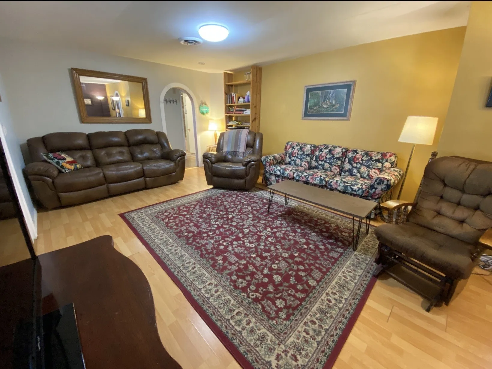 Single Family Residence For Sale in Young County , 106 N Ave. O, Olney, Texas 76374, 3 Bedroom, 2 Bathroom, 1 Garage spaces, 1,550 Sqft, built in 1958, mls#21366616, Real Estate Agent in Olney, Homes For Sale in Young county, Homes For Sale in Olney, Realtor in Olney Texas, Real Estate Brokerage Independent Realty Texas, Luminita Cordes Realtor