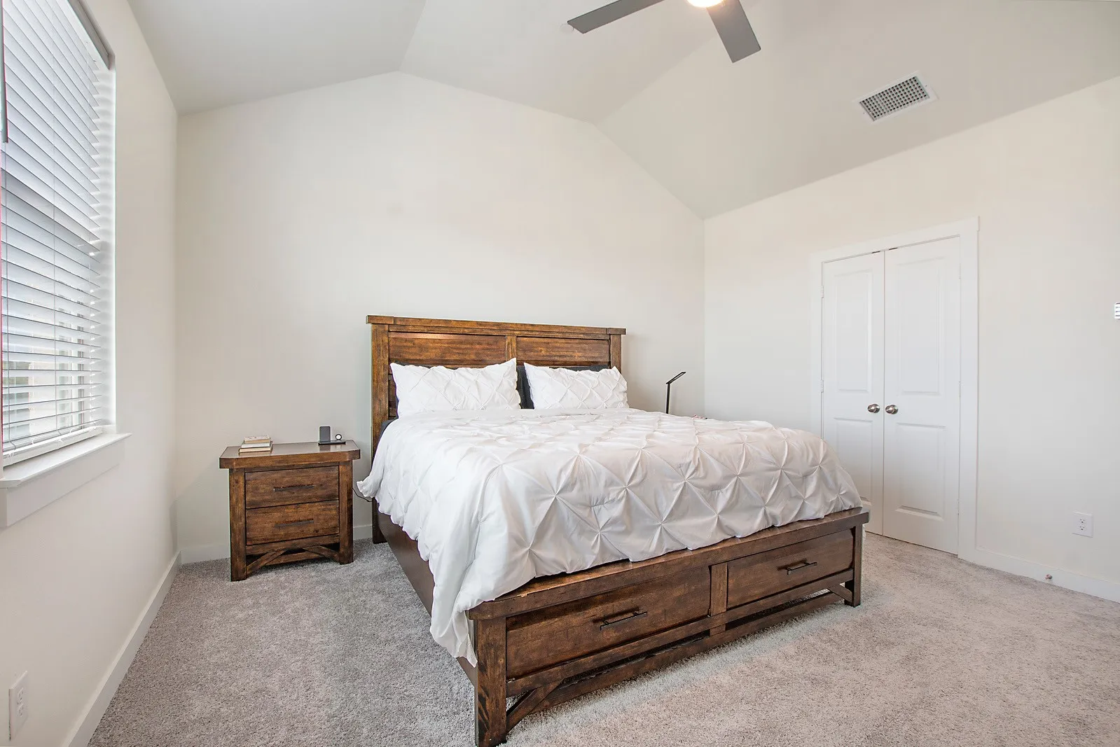 Townhouse For Rent in Tarrant County , 6429 Northern Dancer Drive, North Richland Hills, Texas 76180, 2 Bedroom, 3 Bathroom, 2 Garage spaces, 1,514 Sqft, built in 2021, mls#21366617, Real Estate Agent in North Richland Hills, Homes For Rent in Tarrant county, Homes For Rent in North Richland Hills, Realtor in North Richland Hills Texas, Real Estate Brokerage Independent Realty Texas, Luminita Cordes Realtor