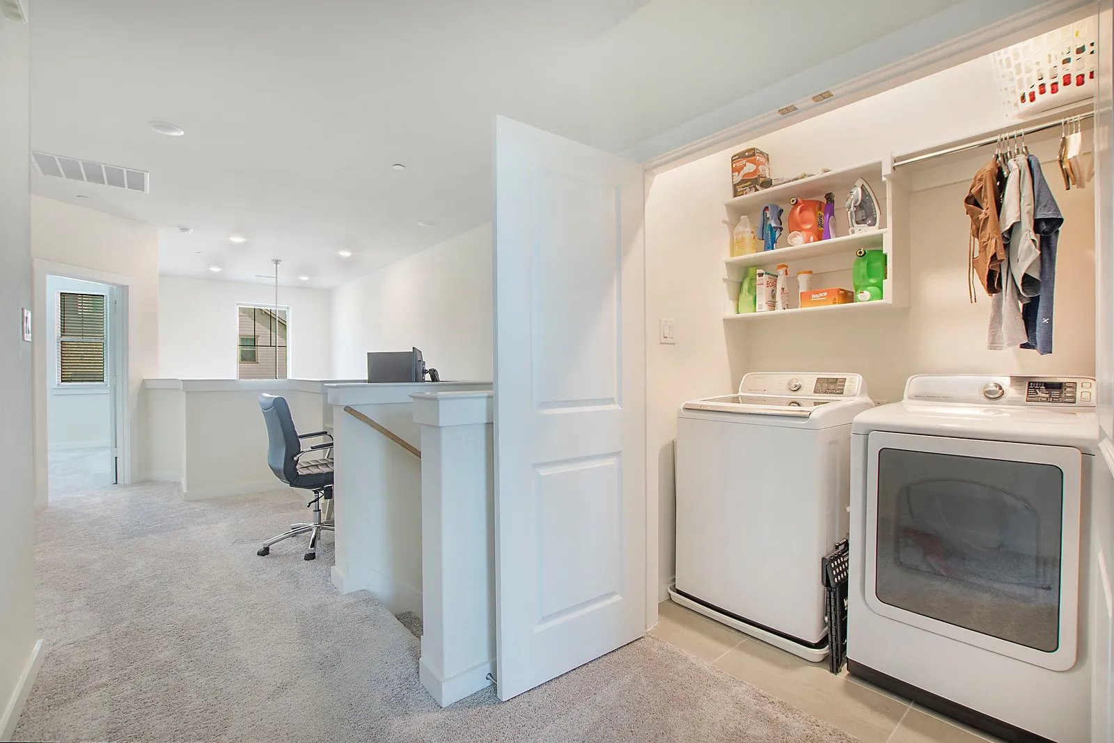 Townhouse For Rent in Tarrant County , 6429 Northern Dancer Drive, North Richland Hills, Texas 76180, 2 Bedroom, 3 Bathroom, 2 Garage spaces, 1,514 Sqft, built in 2021, mls#21366617, Real Estate Agent in North Richland Hills, Homes For Rent in Tarrant county, Homes For Rent in North Richland Hills, Realtor in North Richland Hills Texas, Real Estate Brokerage Independent Realty Texas, Luminita Cordes Realtor