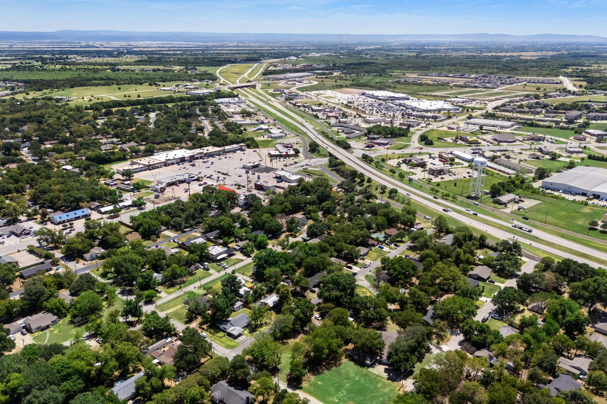 Unimproved Land For Sale in Kaufman County , 1700 S Clay Street, Kaufman, Texas 75142, 0, 0, Garage spaces, 0 Sqft, built in 0, mls#21344523, Real Estate Agent in Kaufman, Homes For Sale in Kaufman county, Homes For Sale in Kaufman, Realtor in Kaufman Texas, Real Estate Brokerage Independent Realty Texas, Luminita Cordes Realtor