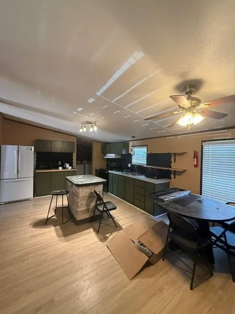 Single Family Residence For Rent in Taylor County , 126 Lonesome Dove, Buffalo Gap, Texas 79508, 3 Bedroom, 2 Bathroom, Garage spaces, 1,456 Sqft, built in 1999, mls#21366619, Real Estate Agent in Buffalo Gap, Homes For Rent in Taylor county, Homes For Rent in Buffalo Gap, Realtor in Buffalo Gap Texas, Real Estate Brokerage Independent Realty Texas, Luminita Cordes Realtor
