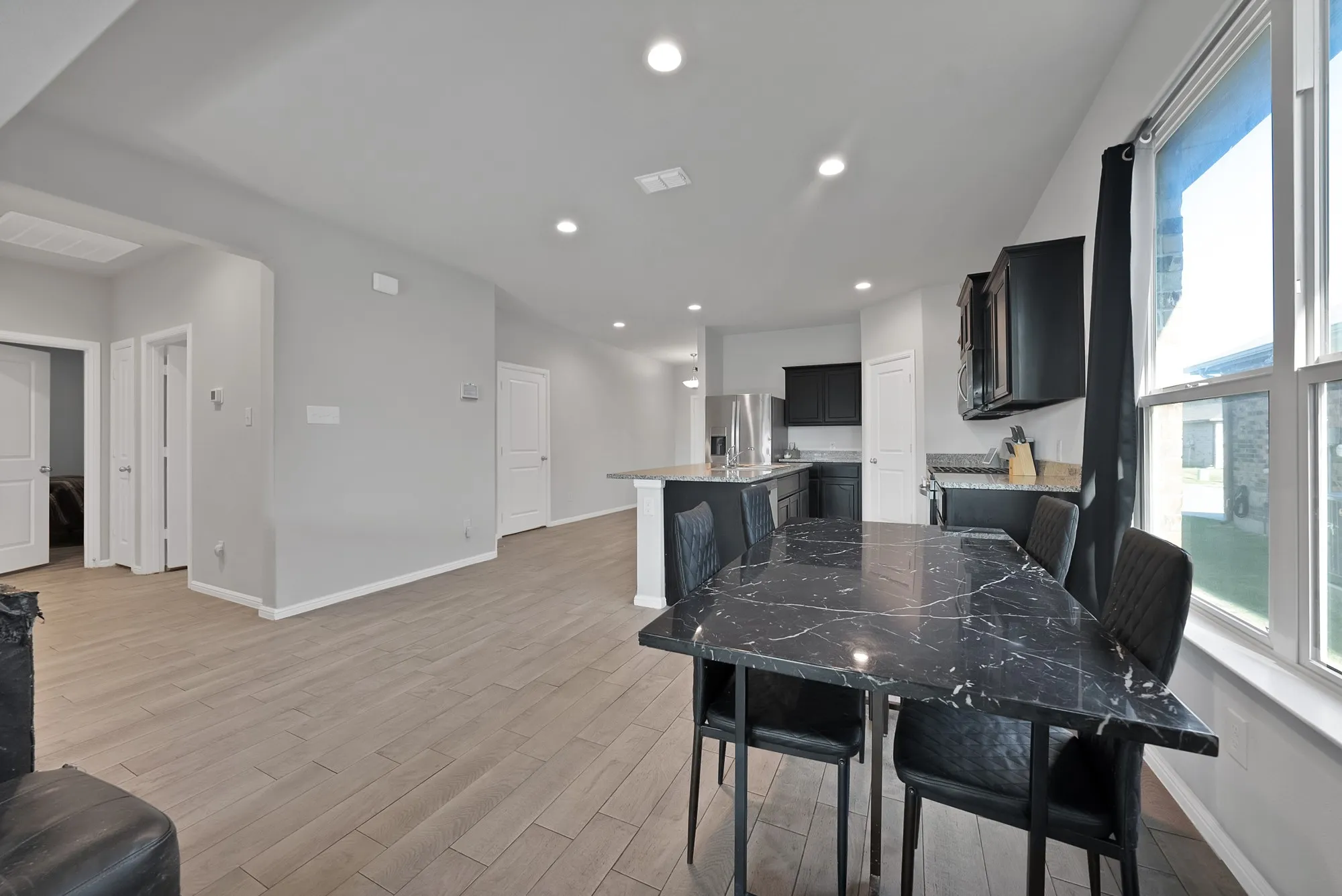 Single Family Residence For Sale in Tarrant County , 8328 Wildwest Drive, Fort Worth, Texas 76131, 4 Bedroom, 2 Bathroom, 2 Garage spaces, 1,691 Sqft, built in 2022, mls#21365910, Real Estate Agent in Fort Worth, Homes For Sale in Tarrant county, Homes For Sale in Fort Worth, Realtor in Fort Worth Texas, Real Estate Brokerage Independent Realty Texas, Luminita Cordes Realtor