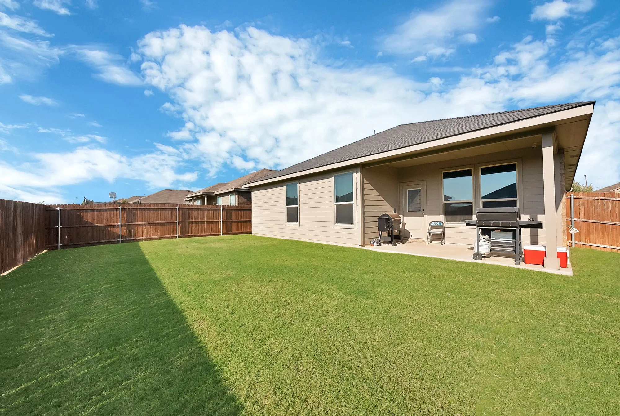 Single Family Residence For Sale in Tarrant County , 8328 Wildwest Drive, Fort Worth, Texas 76131, 4 Bedroom, 2 Bathroom, 2 Garage spaces, 1,691 Sqft, built in 2022, mls#21365910, Real Estate Agent in Fort Worth, Homes For Sale in Tarrant county, Homes For Sale in Fort Worth, Realtor in Fort Worth Texas, Real Estate Brokerage Independent Realty Texas, Luminita Cordes Realtor