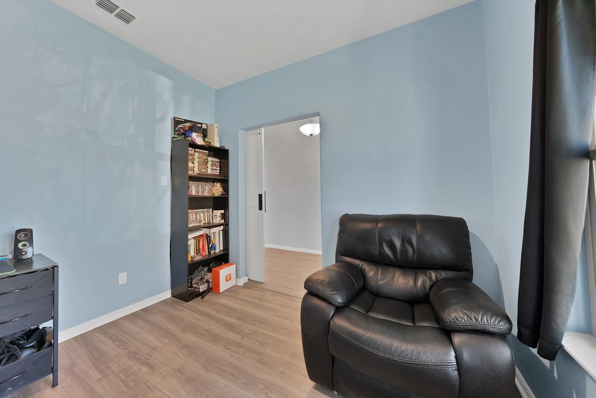 Single Family Residence For Sale in Tarrant County , 8328 Wildwest Drive, Fort Worth, Texas 76131, 4 Bedroom, 2 Bathroom, 2 Garage spaces, 1,691 Sqft, built in 2022, mls#21365910, Real Estate Agent in Fort Worth, Homes For Sale in Tarrant county, Homes For Sale in Fort Worth, Realtor in Fort Worth Texas, Real Estate Brokerage Independent Realty Texas, Luminita Cordes Realtor