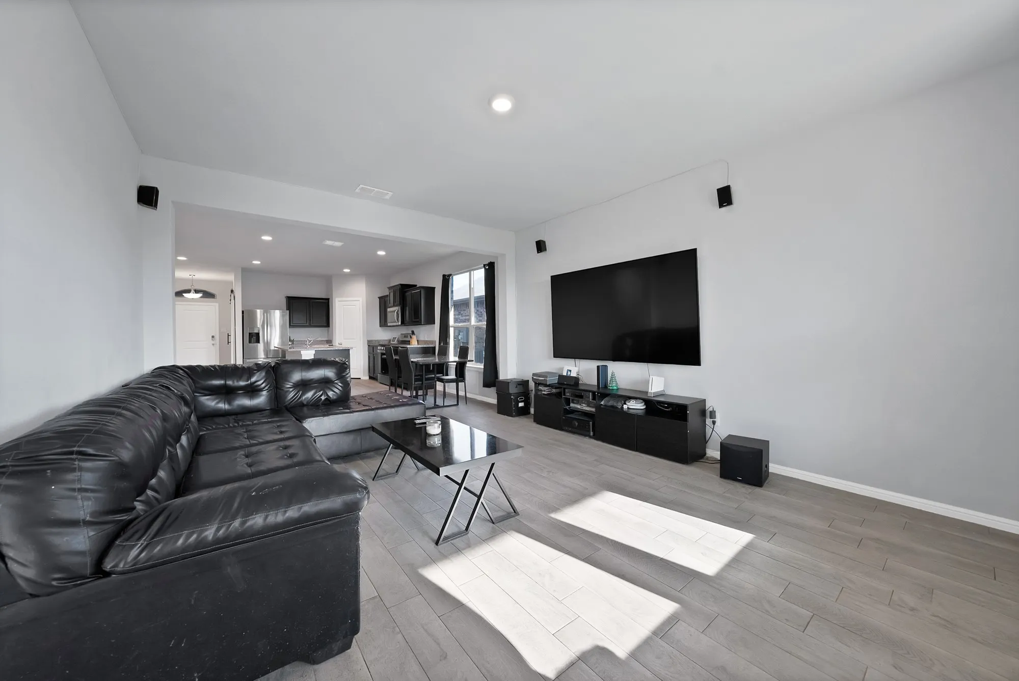Single Family Residence For Sale in Tarrant County , 8328 Wildwest Drive, Fort Worth, Texas 76131, 4 Bedroom, 2 Bathroom, 2 Garage spaces, 1,691 Sqft, built in 2022, mls#21365910, Real Estate Agent in Fort Worth, Homes For Sale in Tarrant county, Homes For Sale in Fort Worth, Realtor in Fort Worth Texas, Real Estate Brokerage Independent Realty Texas, Luminita Cordes Realtor