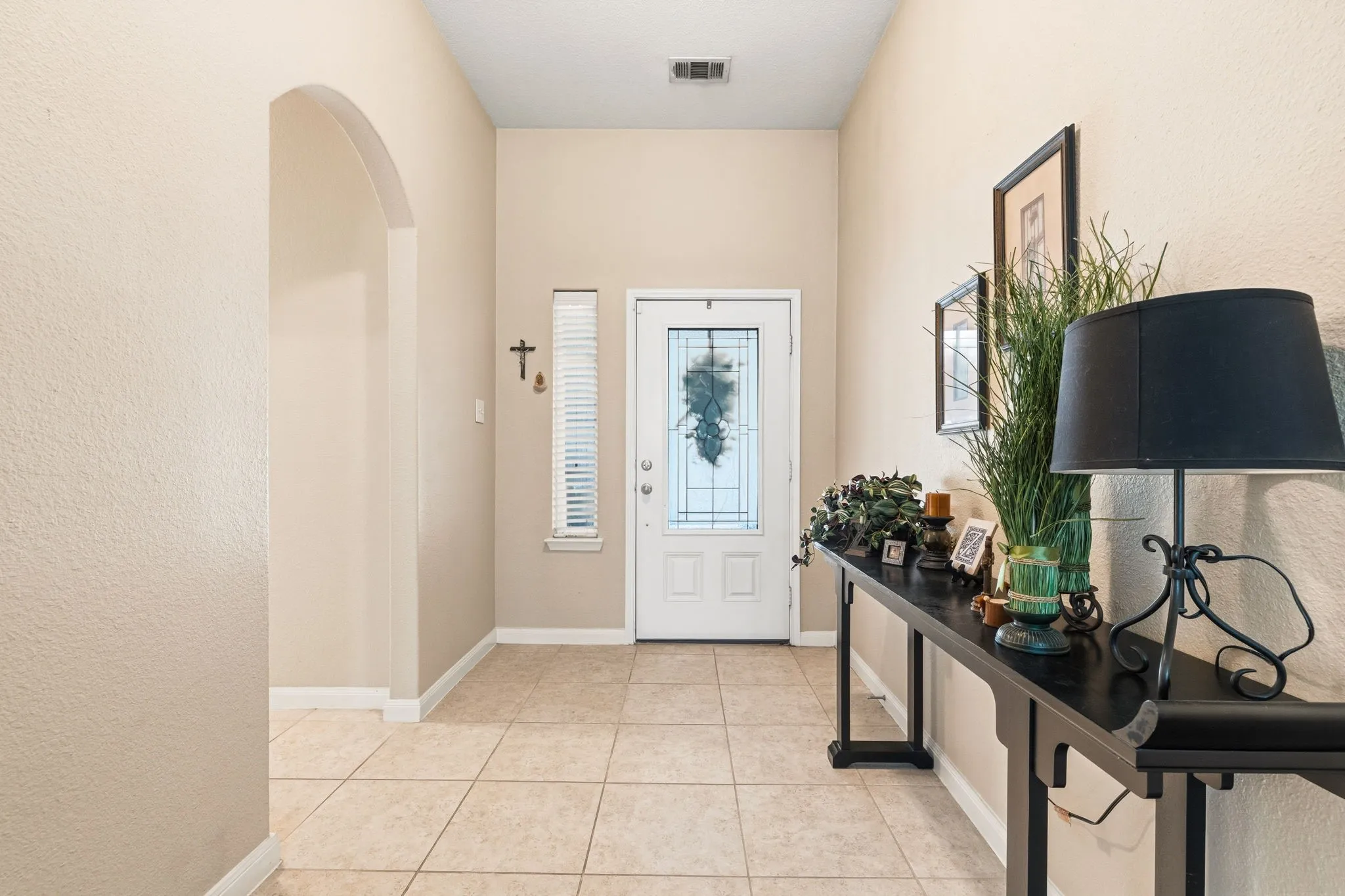 Single Family Residence For Sale in Collin County , 1853 Olive Lane, Anna, Texas 75409, 3 Bedroom, 2 Bathroom, 2 Garage spaces, 1,515 Sqft, built in 2015, mls#21365408, Real Estate Agent in Anna, Homes For Sale in Collin county, Homes For Sale in Anna, Realtor in Anna Texas, Real Estate Brokerage Independent Realty Texas, Luminita Cordes Realtor