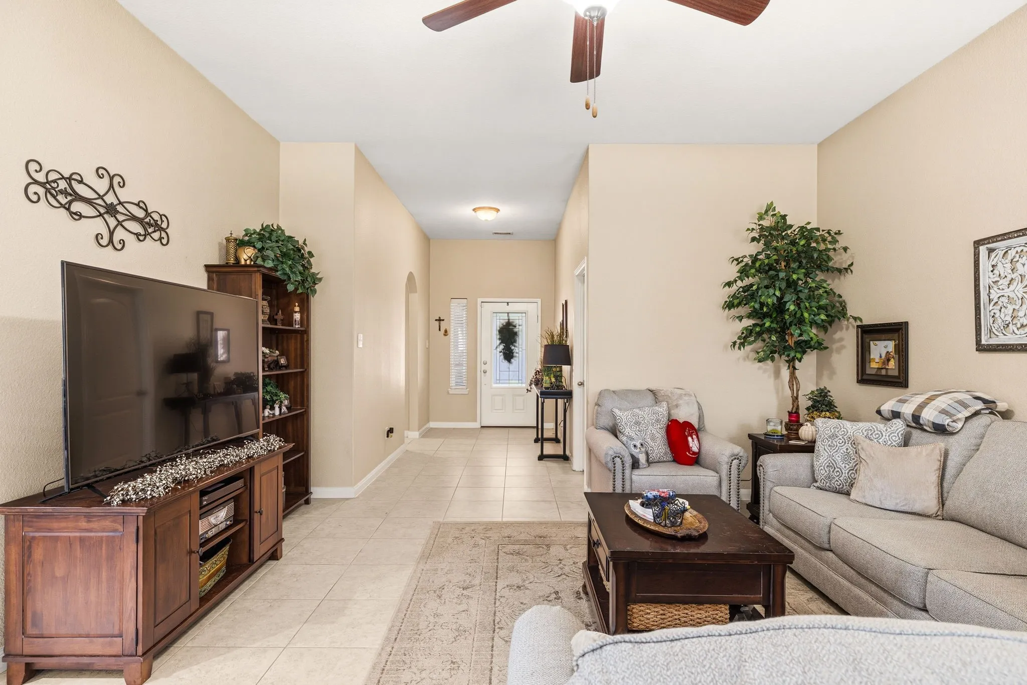 Single Family Residence For Sale in Collin County , 1853 Olive Lane, Anna, Texas 75409, 3 Bedroom, 2 Bathroom, 2 Garage spaces, 1,515 Sqft, built in 2015, mls#21365408, Real Estate Agent in Anna, Homes For Sale in Collin county, Homes For Sale in Anna, Realtor in Anna Texas, Real Estate Brokerage Independent Realty Texas, Luminita Cordes Realtor