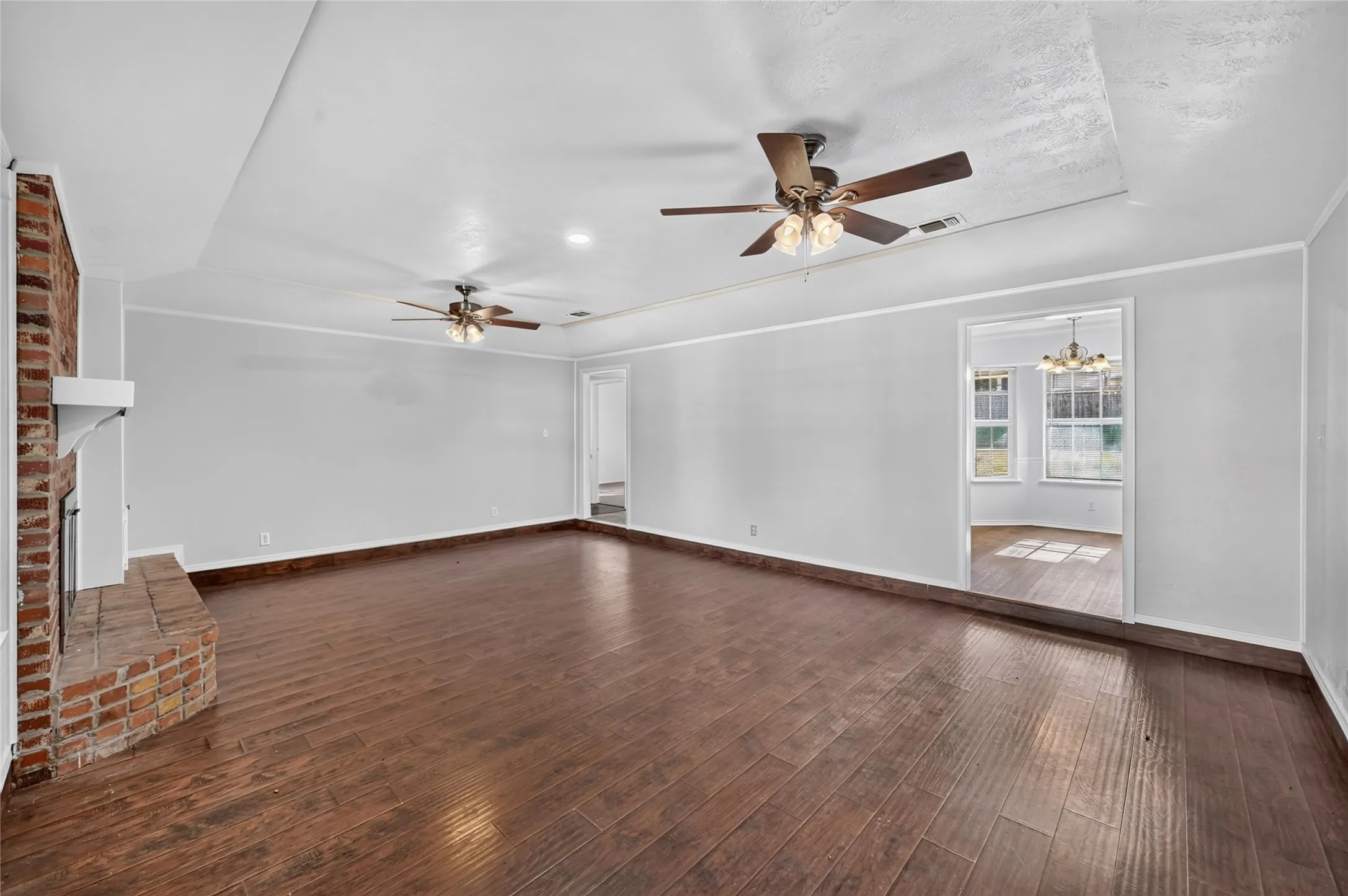 Single Family Residence For Rent in Tarrant County , 7217 Timberlane Drive, North Richland Hills, Texas 76182, 3 Bedroom, 2 Bathroom, 2 Garage spaces, 1,573 Sqft, built in 1979, mls#21366629, Real Estate Agent in North Richland Hills, Homes For Rent in Tarrant county, Homes For Rent in North Richland Hills, Realtor in North Richland Hills Texas, Real Estate Brokerage Independent Realty Texas, Luminita Cordes Realtor