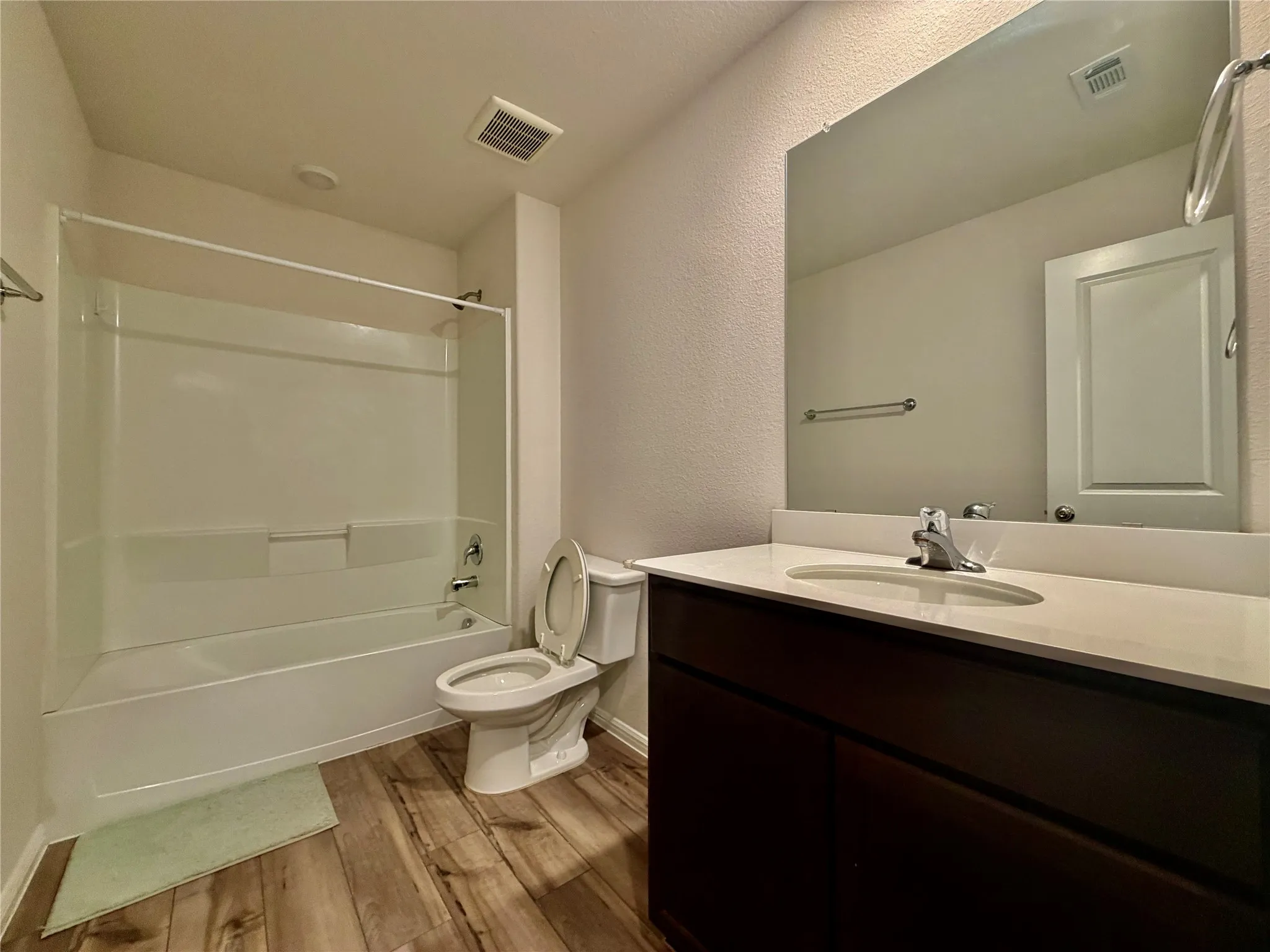Single Family Residence For Rent in Collin County , 2704 Rambling Road, Celina, Texas 75009, 4 Bedroom, 3 Bathroom, 2 Garage spaces, 2,236 Sqft, built in 2023, mls#21362092, Real Estate Agent in Celina, Homes For Rent in Collin county, Homes For Rent in Celina, Realtor in Celina Texas, Real Estate Brokerage Independent Realty Texas, Luminita Cordes Realtor