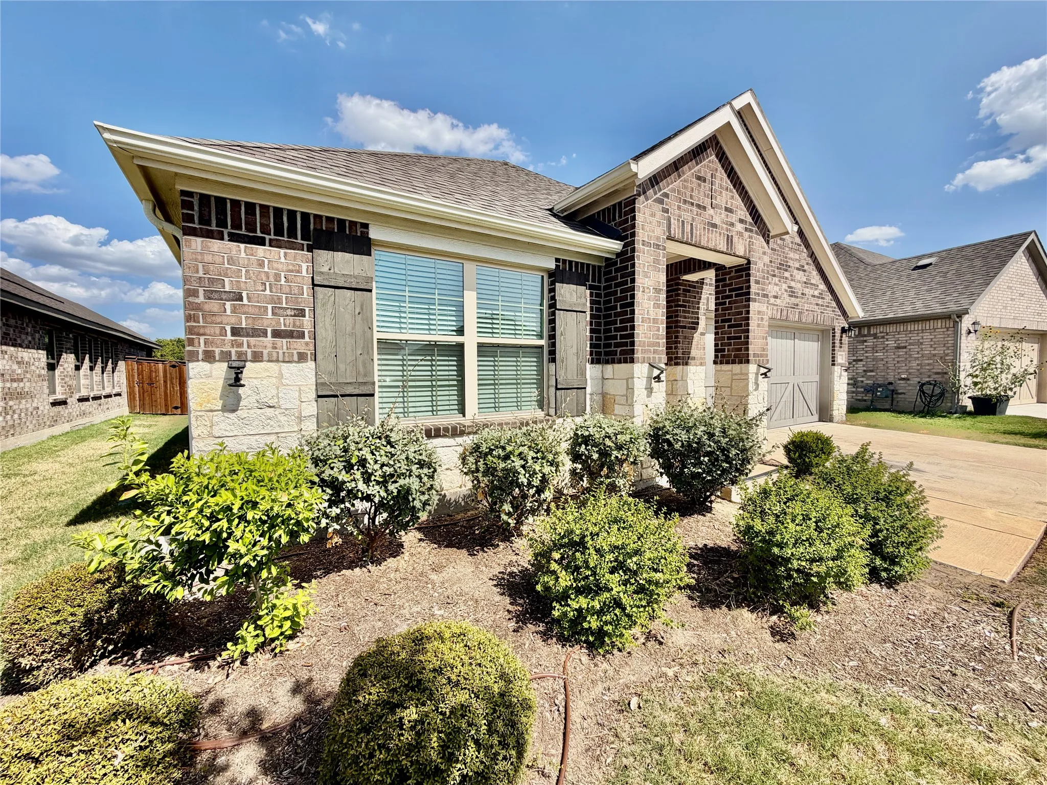 Single Family Residence For Rent in Collin County , 2704 Rambling Road, Celina, Texas 75009, 4 Bedroom, 3 Bathroom, 2 Garage spaces, 2,236 Sqft, built in 2023, mls#21362092, Real Estate Agent in Celina, Homes For Rent in Collin county, Homes For Rent in Celina, Realtor in Celina Texas, Real Estate Brokerage Independent Realty Texas, Luminita Cordes Realtor
