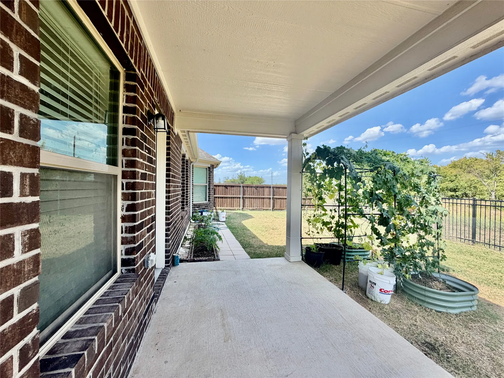 Single Family Residence For Rent in Collin County , 2704 Rambling Road, Celina, Texas 75009, 4 Bedroom, 3 Bathroom, 2 Garage spaces, 2,236 Sqft, built in 2023, mls#21362092, Real Estate Agent in Celina, Homes For Rent in Collin county, Homes For Rent in Celina, Realtor in Celina Texas, Real Estate Brokerage Independent Realty Texas, Luminita Cordes Realtor