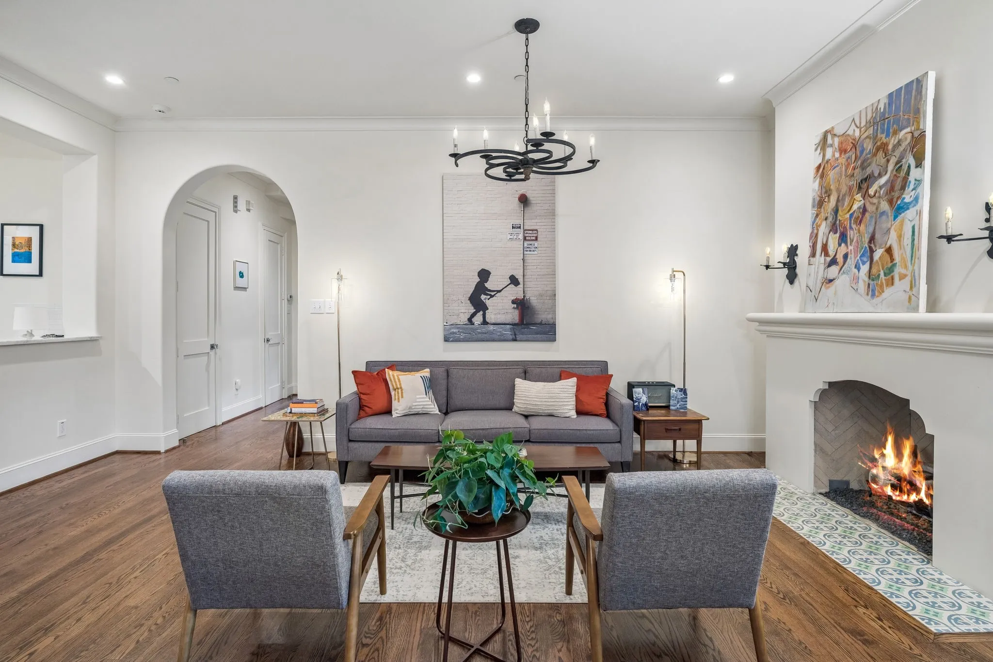 Single Family Residence For Sale in Dallas County , 4448 Mockingbird Parkway, University Park, Texas 75205, 5 Bedroom, 5 Bathroom, 2 Garage spaces, 5,398 Sqft, built in 2013, mls#21366639, Real Estate Agent in University Park, Homes For Sale in Dallas county, Homes For Sale in University Park, Realtor in University Park Texas, Real Estate Brokerage Independent Realty Texas, Luminita Cordes Realtor