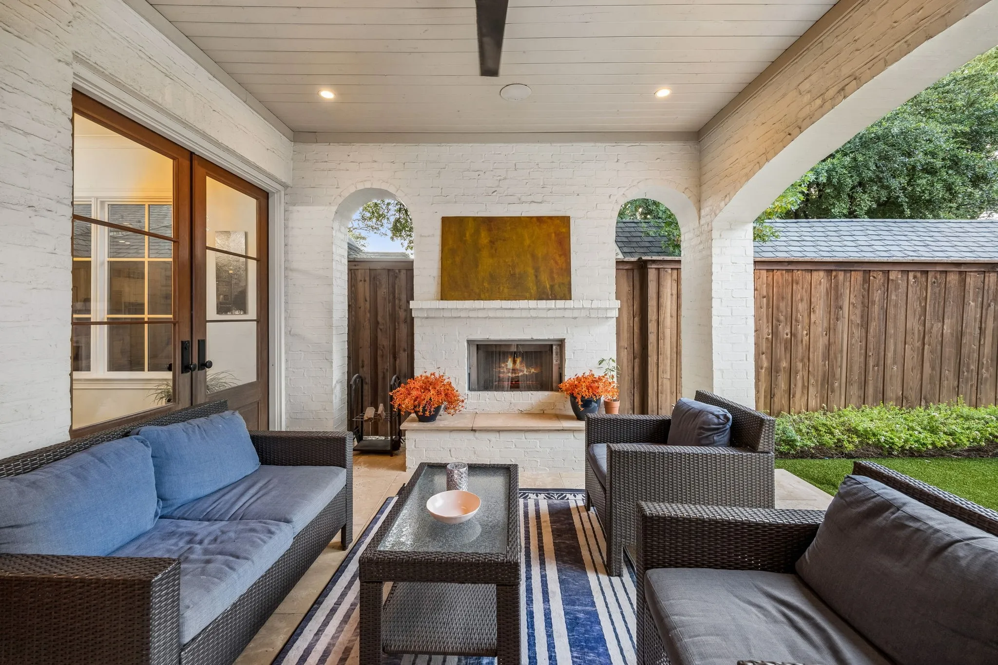 Single Family Residence For Sale in Dallas County , 4448 Mockingbird Parkway, University Park, Texas 75205, 5 Bedroom, 5 Bathroom, 2 Garage spaces, 5,398 Sqft, built in 2013, mls#21366639, Real Estate Agent in University Park, Homes For Sale in Dallas county, Homes For Sale in University Park, Realtor in University Park Texas, Real Estate Brokerage Independent Realty Texas, Luminita Cordes Realtor