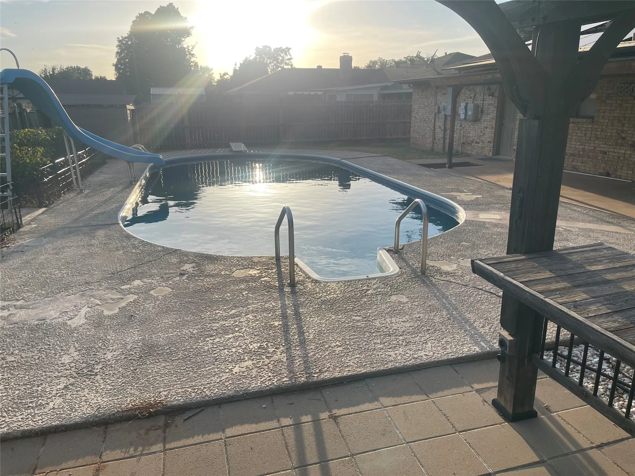 Single Family Residence For Sale in Taylor County , 3149 Primrose Drive, Abilene, Texas 79606, 4 Bedroom, 2 Bathroom, Garage spaces, 1,934 Sqft, built in 1976, mls#21366643, Real Estate Agent in Abilene, Homes For Sale in Taylor county, Homes For Sale in Abilene, Realtor in Abilene Texas, Real Estate Brokerage Independent Realty Texas, Luminita Cordes Realtor