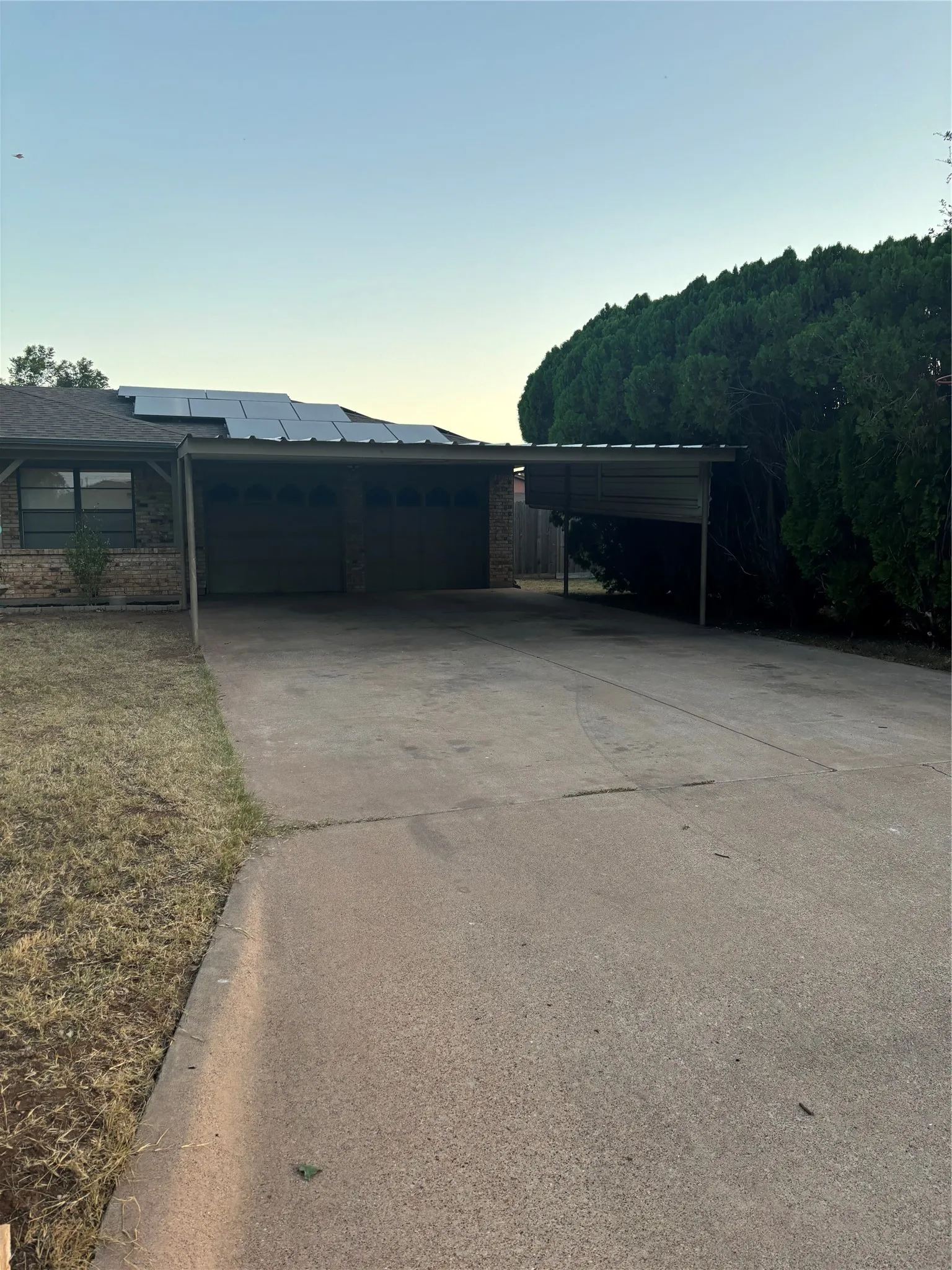 Single Family Residence For Sale in Taylor County , 3149 Primrose Drive, Abilene, Texas 79606, 4 Bedroom, 2 Bathroom, Garage spaces, 1,934 Sqft, built in 1976, mls#21366643, Real Estate Agent in Abilene, Homes For Sale in Taylor county, Homes For Sale in Abilene, Realtor in Abilene Texas, Real Estate Brokerage Independent Realty Texas, Luminita Cordes Realtor