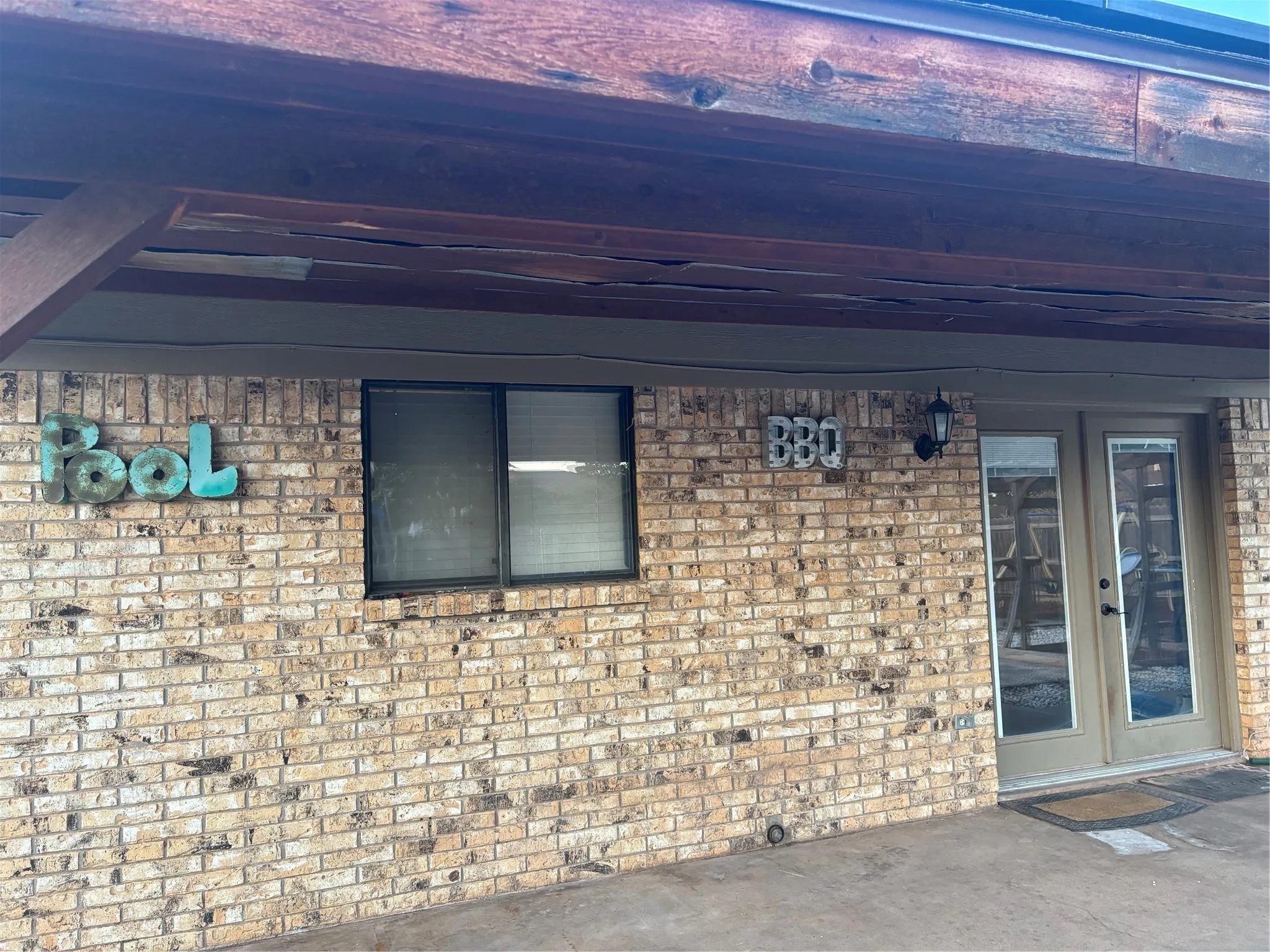Single Family Residence For Sale in Taylor County , 3149 Primrose Drive, Abilene, Texas 79606, 4 Bedroom, 2 Bathroom, Garage spaces, 1,934 Sqft, built in 1976, mls#21366643, Real Estate Agent in Abilene, Homes For Sale in Taylor county, Homes For Sale in Abilene, Realtor in Abilene Texas, Real Estate Brokerage Independent Realty Texas, Luminita Cordes Realtor