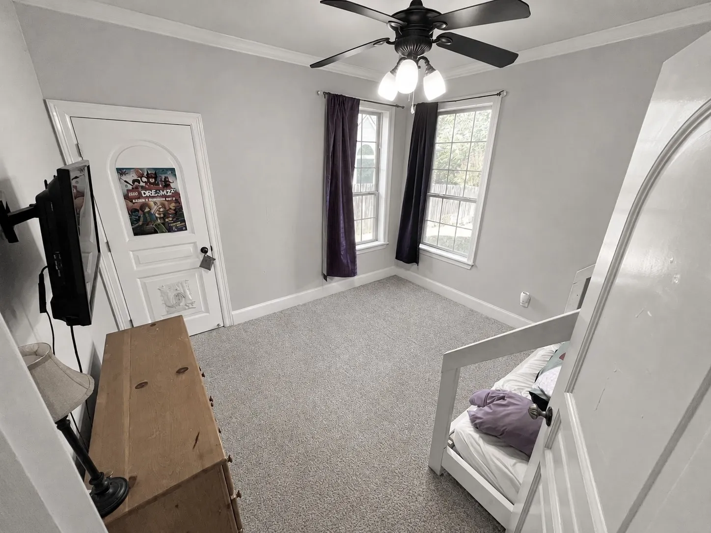 Single Family Residence For Sale in Smith County , 249 Heritage Court, Lindale, Texas 75771, 4 Bedroom, 3 Bathroom, 2 Garage spaces, 2,591 Sqft, built in 2007, mls#21366645, Real Estate Agent in Lindale, Homes For Sale in Smith county, Homes For Sale in Lindale, Realtor in Lindale Texas, Real Estate Brokerage Independent Realty Texas, Luminita Cordes Realtor
