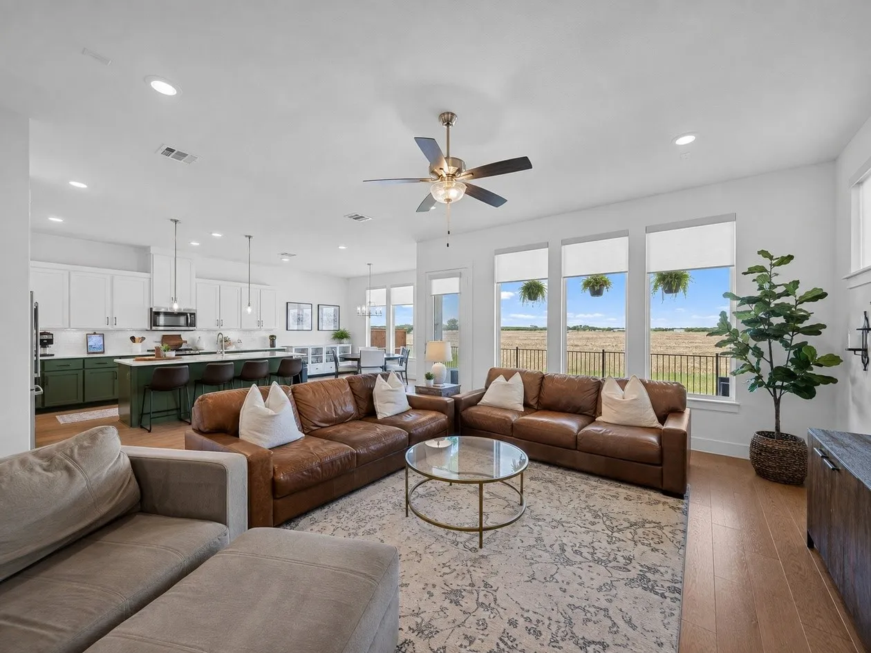 Single Family Residence For Sale in Collin County , 209 Chestnut Street, Celina, Texas 75009, 3 Bedroom, 3 Bathroom, 2 Garage spaces, 2,495 Sqft, built in 2024, mls#21348872, Real Estate Agent in Celina, Homes For Sale in Collin county, Homes For Sale in Celina, Realtor in Celina Texas, Real Estate Brokerage Independent Realty Texas, Luminita Cordes Realtor