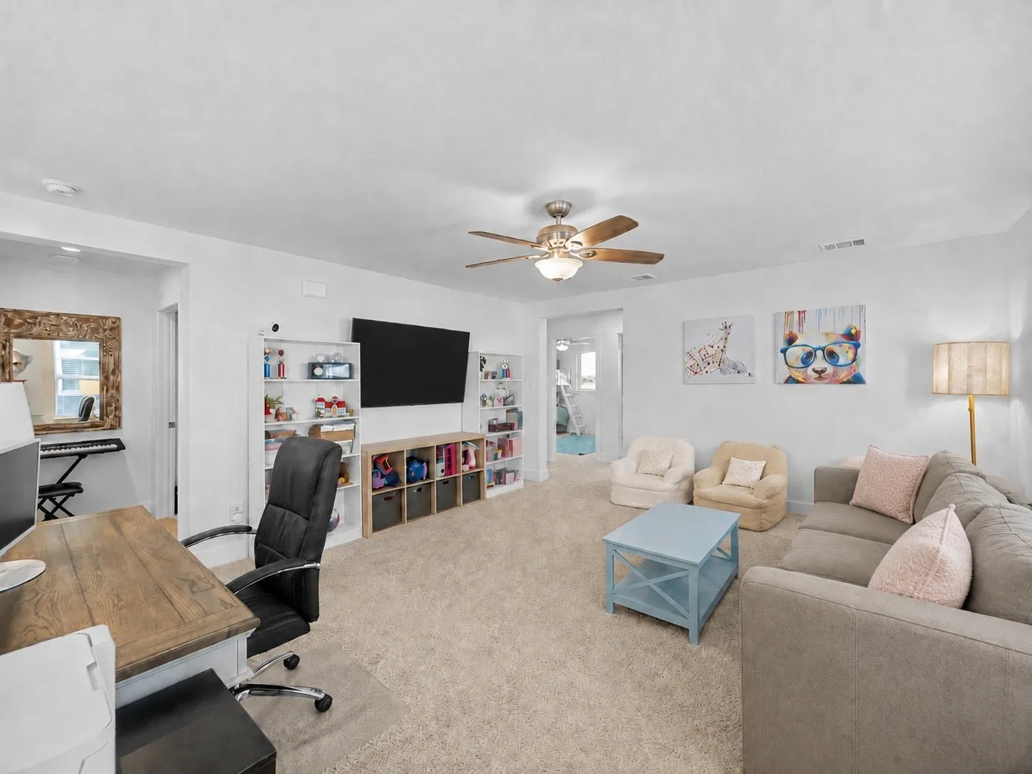 Single Family Residence For Sale in Collin County , 209 Chestnut Street, Celina, Texas 75009, 3 Bedroom, 3 Bathroom, 2 Garage spaces, 2,495 Sqft, built in 2024, mls#21348872, Real Estate Agent in Celina, Homes For Sale in Collin county, Homes For Sale in Celina, Realtor in Celina Texas, Real Estate Brokerage Independent Realty Texas, Luminita Cordes Realtor