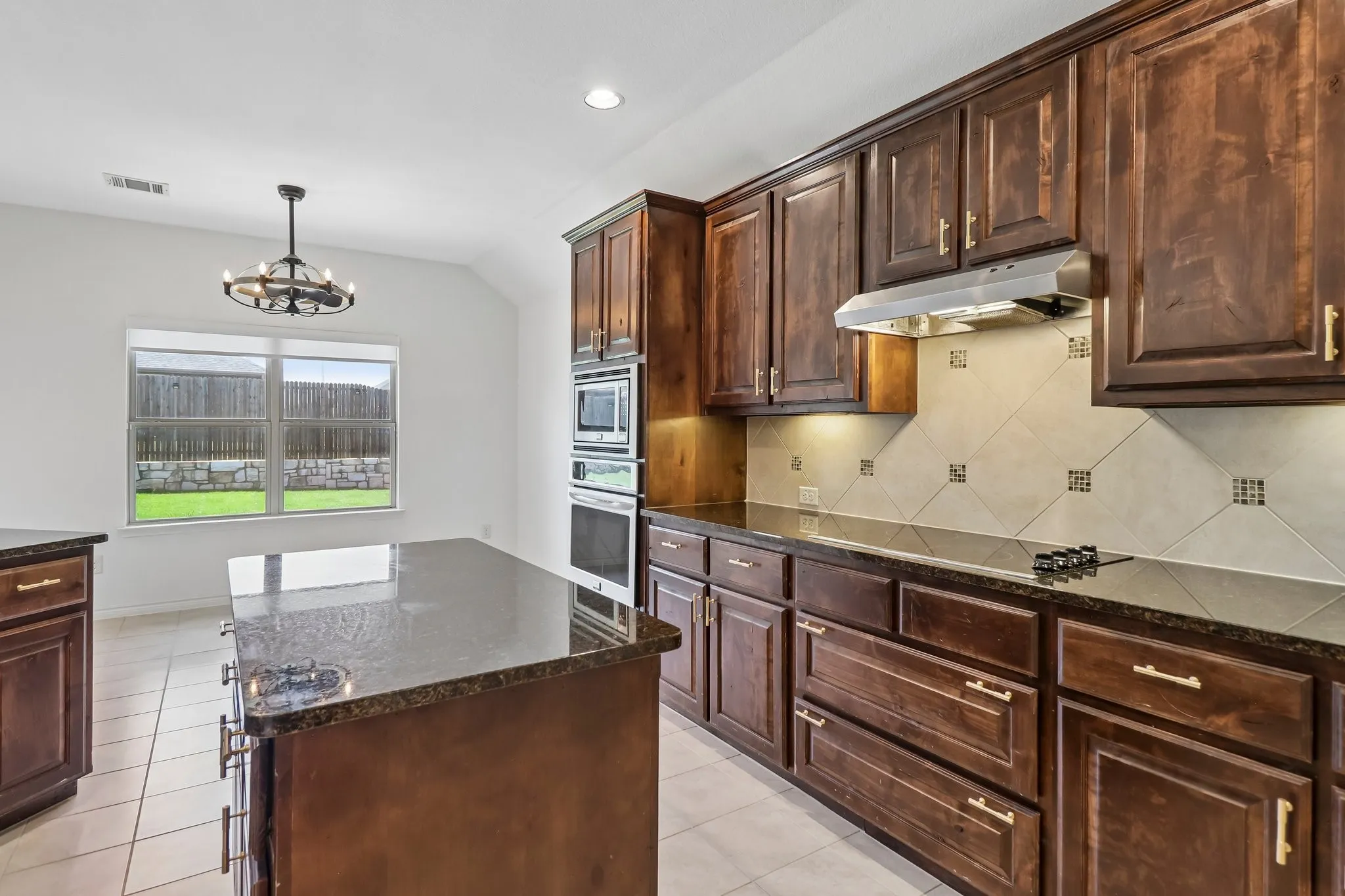 Single Family Residence For Sale in Collin County , 2003 Jayden Lane, Wylie, Texas 75098, 4 Bedroom, 2 Bathroom, 2 Garage spaces, 2,231 Sqft, built in 2015, mls#21366490, Real Estate Agent in Wylie, Homes For Sale in Collin county, Homes For Sale in Wylie, Realtor in Wylie Texas, Real Estate Brokerage Independent Realty Texas, Luminita Cordes Realtor