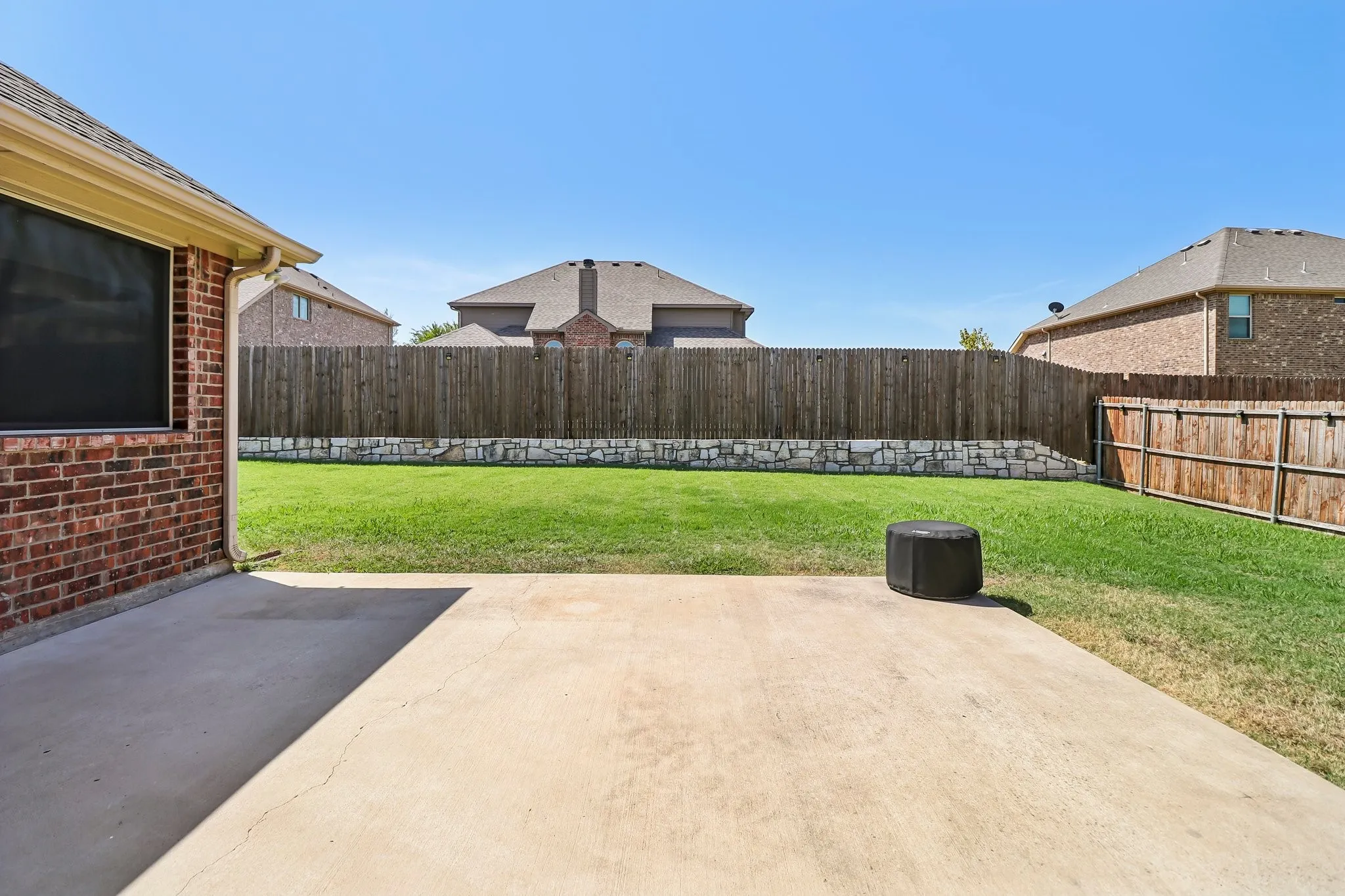 Single Family Residence For Sale in Collin County , 2003 Jayden Lane, Wylie, Texas 75098, 4 Bedroom, 2 Bathroom, 2 Garage spaces, 2,231 Sqft, built in 2015, mls#21366490, Real Estate Agent in Wylie, Homes For Sale in Collin county, Homes For Sale in Wylie, Realtor in Wylie Texas, Real Estate Brokerage Independent Realty Texas, Luminita Cordes Realtor
