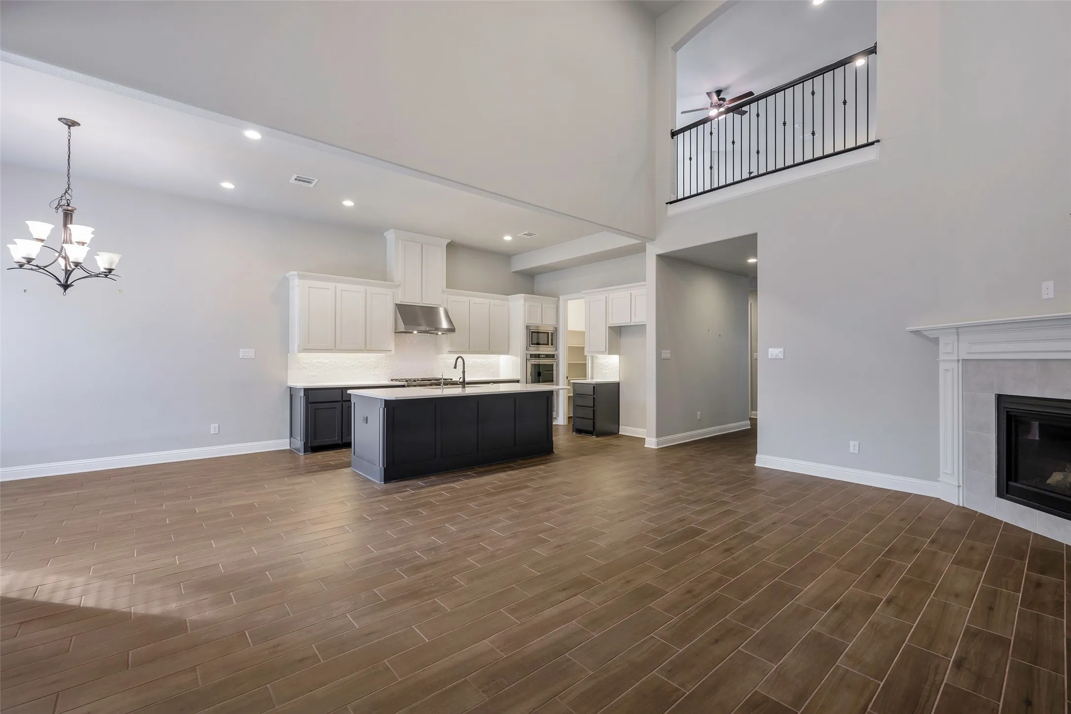 Single Family Residence For Rent in Collin County , 941 Leola Lane, Allen, Texas 75013, 5 Bedroom, 5 Bathroom, 2 Garage spaces, 3,822 Sqft, built in 2019, mls#21366652, Real Estate Agent in Allen, Homes For Rent in Collin county, Homes For Rent in Allen, Realtor in Allen Texas, Real Estate Brokerage Independent Realty Texas, Luminita Cordes Realtor