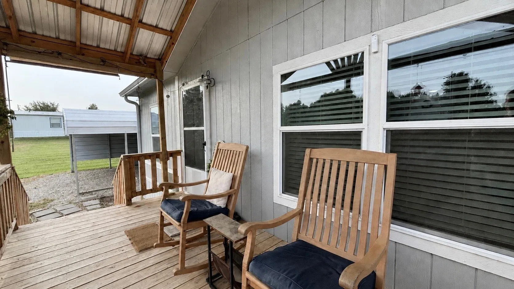 Mobile Home For Sale in Wood County , 852 Cheyenne, Quitman, Texas 75783, 3 Bedroom, 2 Bathroom, Garage spaces, 1,232 Sqft, built in 2023, mls#21366143, Real Estate Agent in Quitman, Homes For Sale in Wood county, Homes For Sale in Quitman, Realtor in Quitman Texas, Real Estate Brokerage Independent Realty Texas, Luminita Cordes Realtor