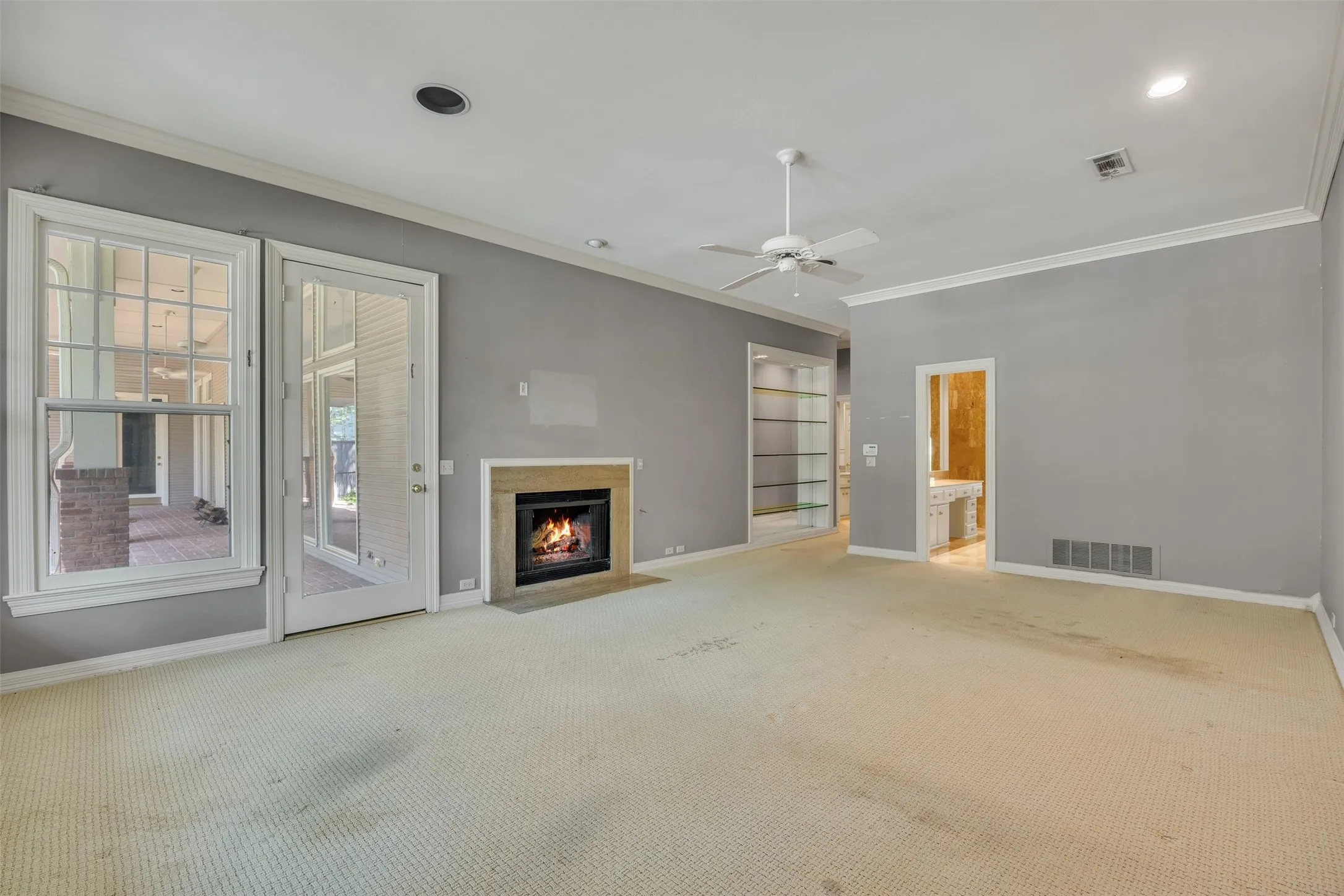 Single Family Residence For Sale in Dallas County , 5548 Falls Road, Dallas, Texas 75220, 5 Bedroom, 6 Bathroom, 3 Garage spaces, 5,128 Sqft, built in 1984, mls#21361765, Real Estate Agent in Dallas, Homes For Sale in Dallas county, Homes For Sale in Dallas, Realtor in Dallas Texas, Real Estate Brokerage Independent Realty Texas, Luminita Cordes Realtor