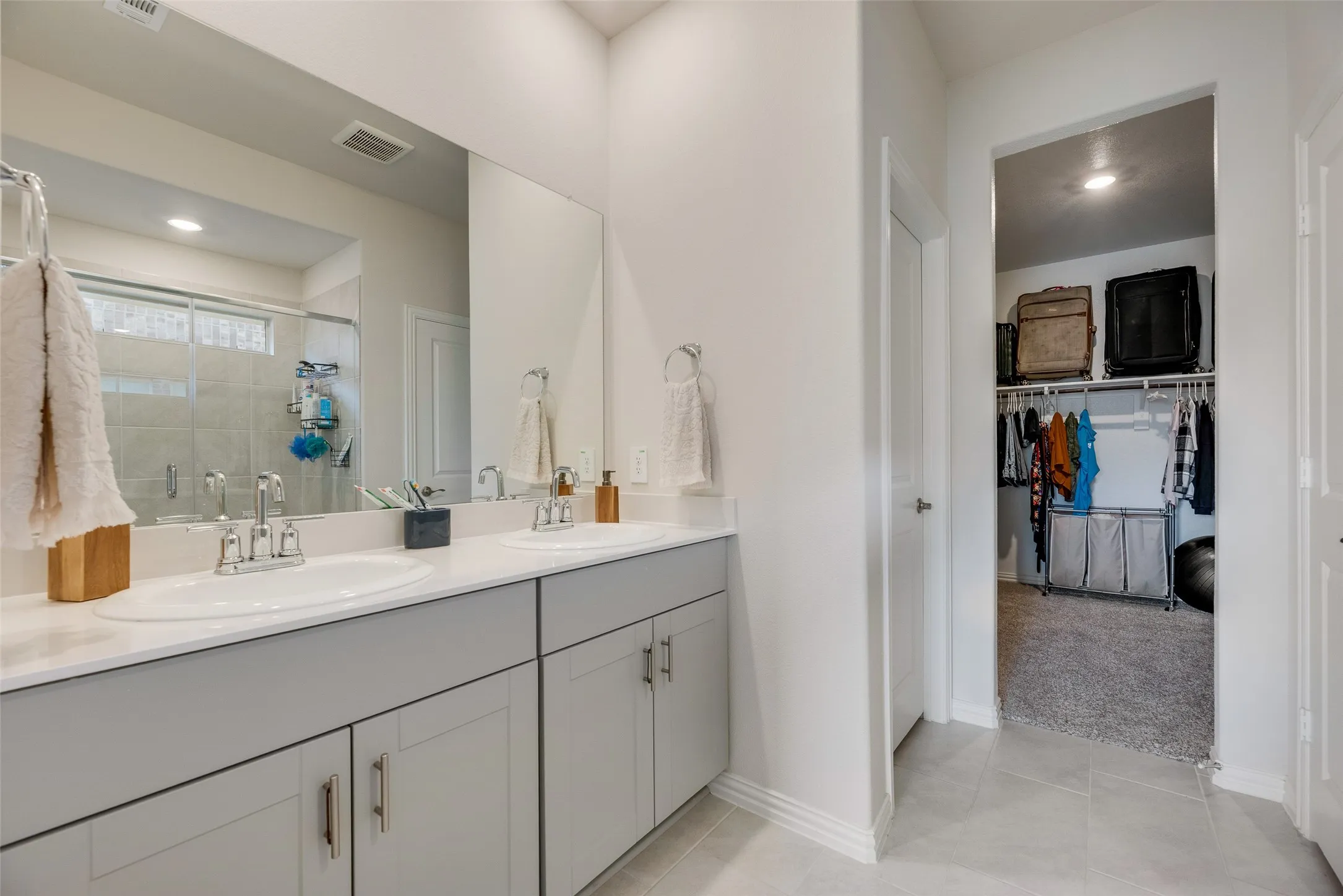 Single Family Residence For Sale in Kaufman County , 2373 Aspen Hill Drive, Forney, Texas 75126, 4 Bedroom, 2 Bathroom, 2 Garage spaces, 1,750 Sqft, built in 2023, Price $325,000, mls#21366646, Real Estate Agent in Forney, Homes For Sale in Kaufman county, Homes For Sale in Forney, Realtor in Forney Texas, Real Estate Brokerage Independent Realty Texas, Luminita Cordes Realtor
