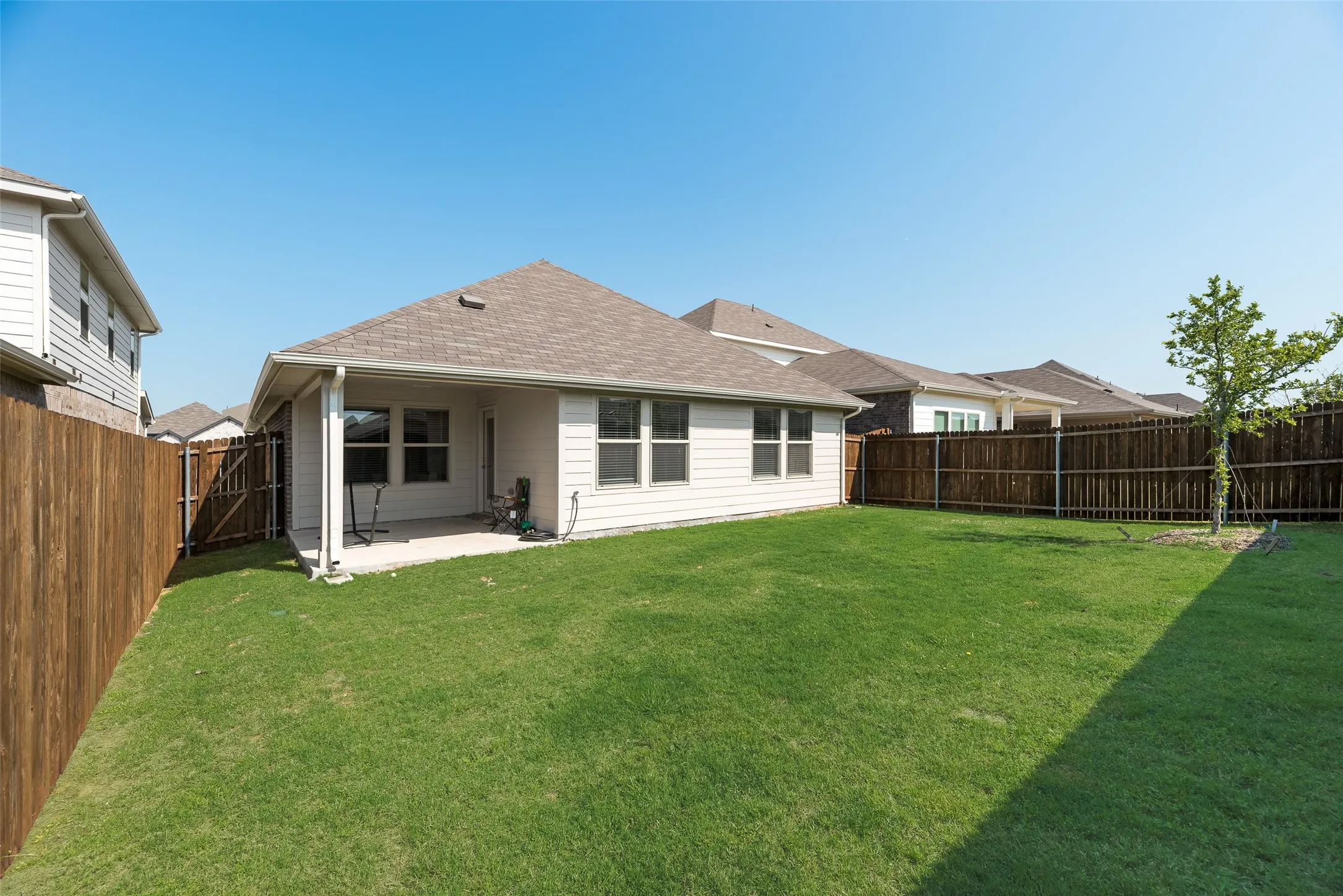 Single Family Residence For Sale in Kaufman County , 2373 Aspen Hill Drive, Forney, Texas 75126, 4 Bedroom, 2 Bathroom, 2 Garage spaces, 1,750 Sqft, built in 2023, Price $325,000, mls#21366646, Real Estate Agent in Forney, Homes For Sale in Kaufman county, Homes For Sale in Forney, Realtor in Forney Texas, Real Estate Brokerage Independent Realty Texas, Luminita Cordes Realtor
