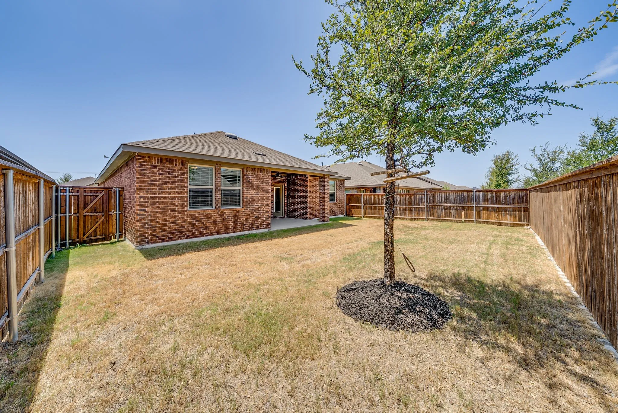 Single Family Residence For Sale in Denton County , 6317 Crownmere Drive, Celina, Texas 76227, 4 Bedroom, 2 Bathroom, 2 Garage spaces, 1,882 Sqft, built in 2019, mls#21364523, Real Estate Agent in Celina, Homes For Sale in Denton county, Homes For Sale in Celina, Realtor in Celina Texas, Real Estate Brokerage Independent Realty Texas, Luminita Cordes Realtor