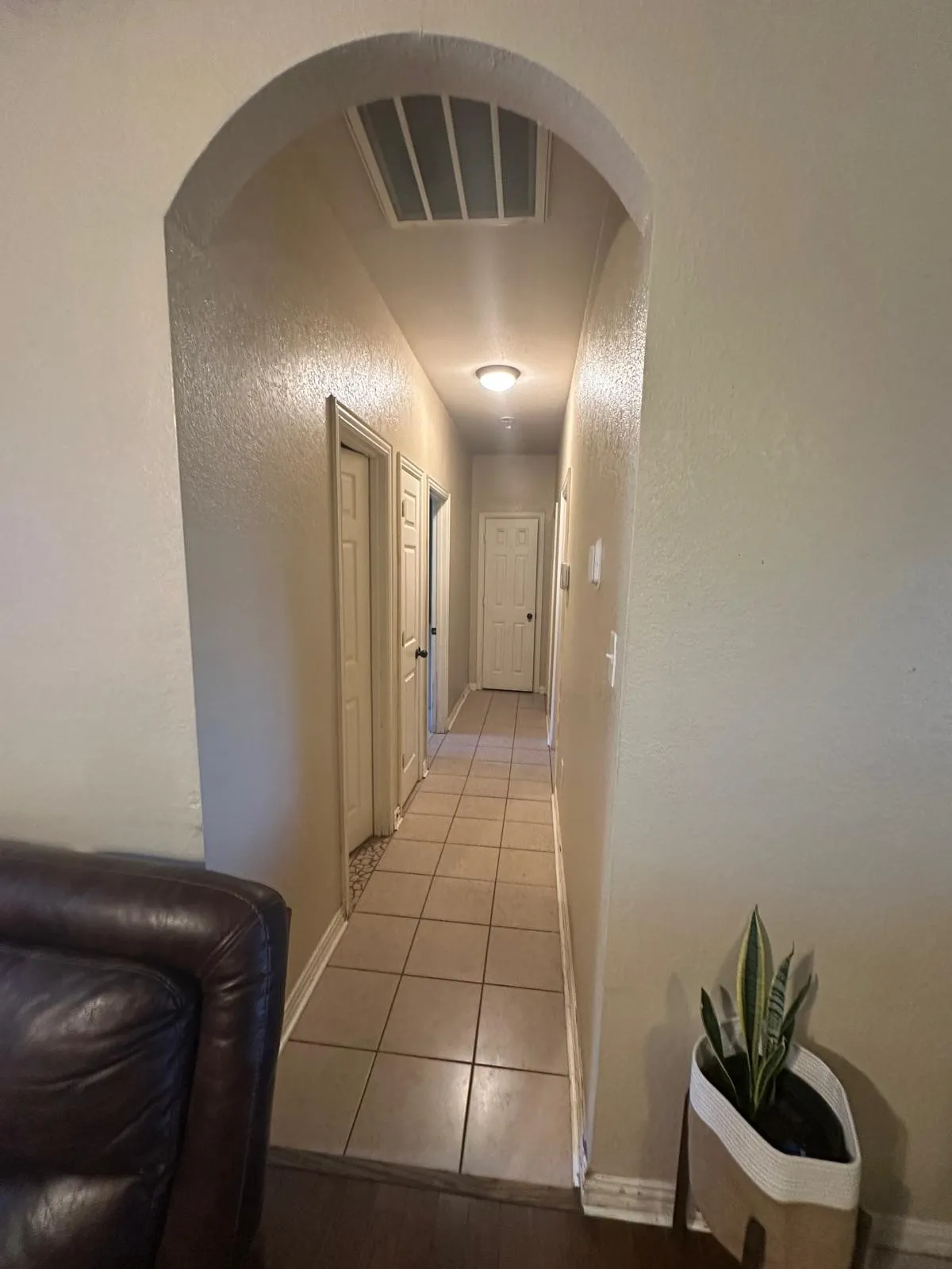 Single Family Residence For Sale in Tarrant County , 4378 Mc Cart Avenue, Fort Worth, Texas 76115, 4 Bedroom, 2 Bathroom, 2 Garage spaces, 1,484 Sqft, built in 2011, mls#21363593, Real Estate Agent in Fort Worth, Homes For Sale in Tarrant county, Homes For Sale in Fort Worth, Realtor in Fort Worth Texas, Real Estate Brokerage Independent Realty Texas, Luminita Cordes Realtor