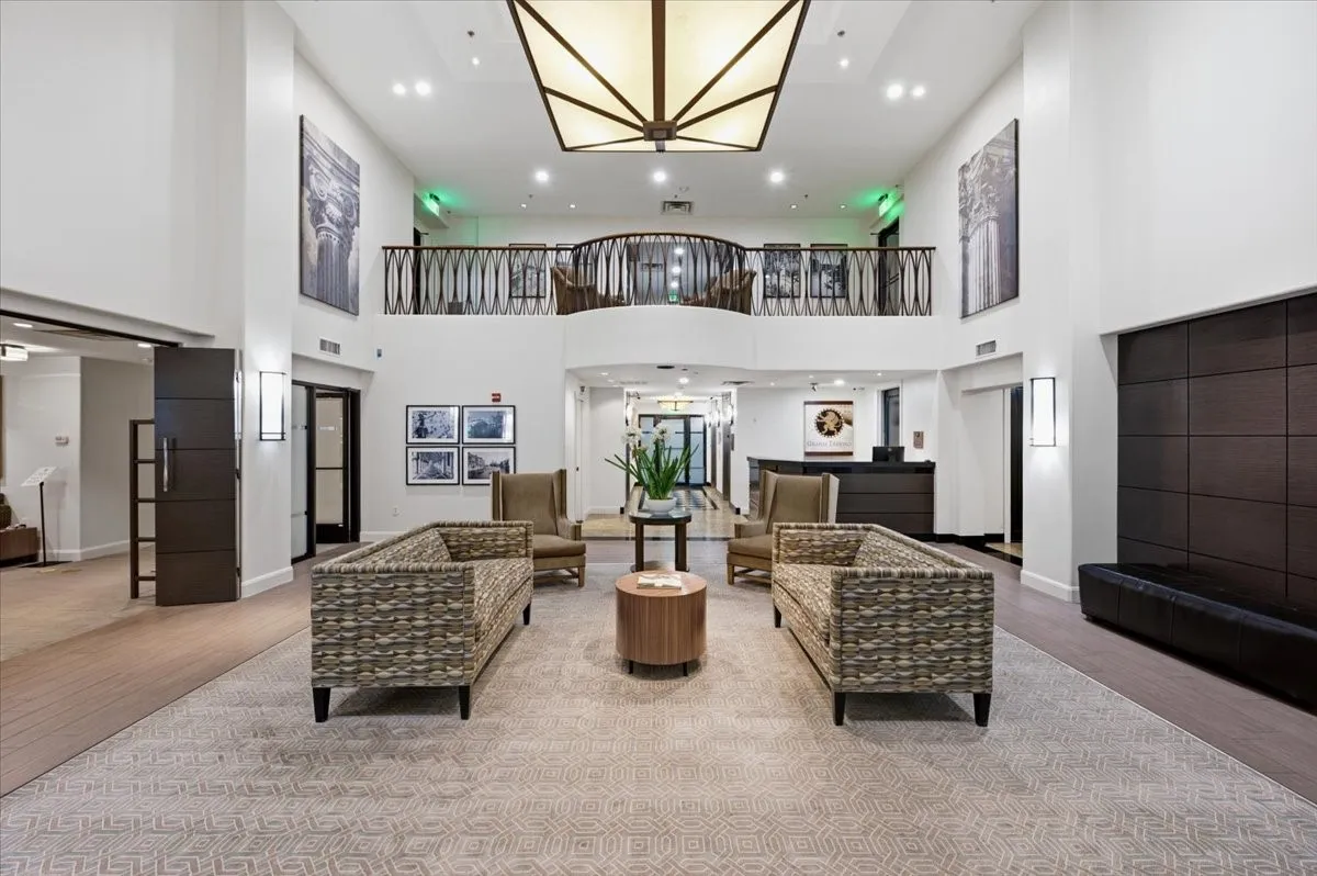 Condominium For Rent in Dallas County , 330 Las Colinas Boulevard E 464, Irving, Texas 75039, 1 Bedroom, 1 Bathroom, 1 Garage spaces, 813 Sqft, built in 2001, mls#21359519, Real Estate Agent in Irving, Homes For Rent in Dallas county, Homes For Rent in Irving, Realtor in Irving Texas, Real Estate Brokerage Independent Realty Texas, Luminita Cordes Realtor