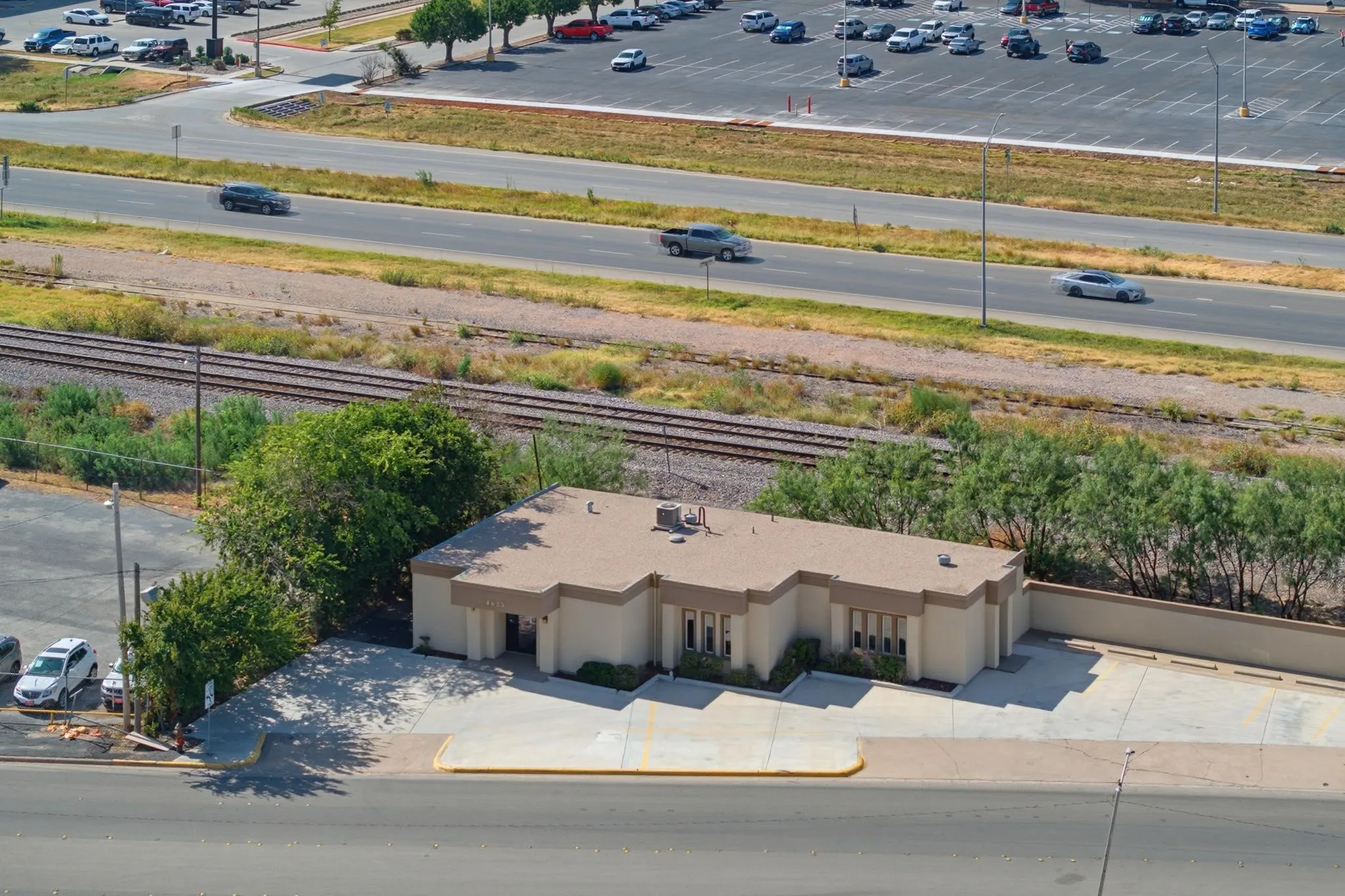 Office For Sale in Taylor County , 4625 N 1st Street, Abilene, Texas 79603, 0, 0, Garage spaces, 0 Sqft, built in 1973, mls#21366121, Real Estate Agent in Abilene, Homes For Sale in Taylor county, Homes For Sale in Abilene, Realtor in Abilene Texas, Real Estate Brokerage Independent Realty Texas, Luminita Cordes Realtor