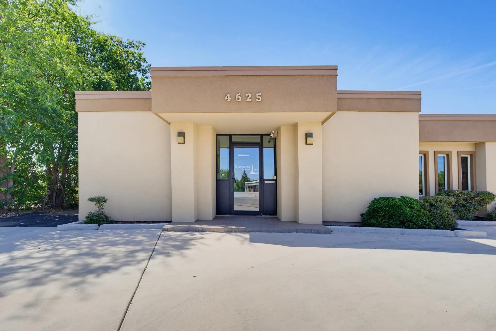 Office For Sale in Taylor County , 4625 N 1st Street, Abilene, Texas 79603, 0, 0, Garage spaces, 0 Sqft, built in 1973, mls#21366121, Real Estate Agent in Abilene, Homes For Sale in Taylor county, Homes For Sale in Abilene, Realtor in Abilene Texas, Real Estate Brokerage Independent Realty Texas, Luminita Cordes Realtor