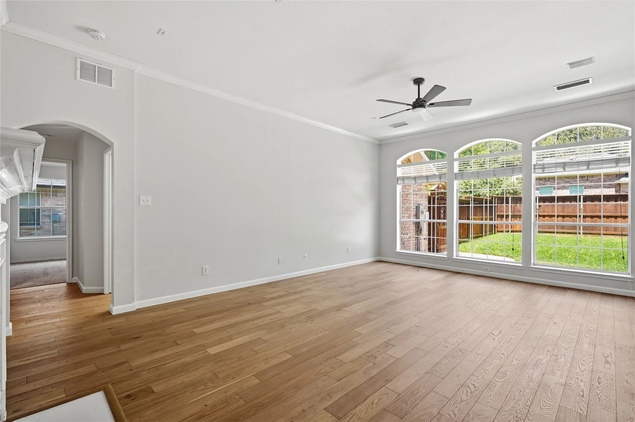 Single Family Residence For Sale in Collin County , 1432 Lone Star Court, Allen, Texas 75013, 4 Bedroom, 3 Bathroom, 2 Garage spaces, 2,332 Sqft, built in 1994, mls#21366672, Real Estate Agent in Allen, Homes For Sale in Collin county, Homes For Sale in Allen, Realtor in Allen Texas, Real Estate Brokerage Independent Realty Texas, Luminita Cordes Realtor