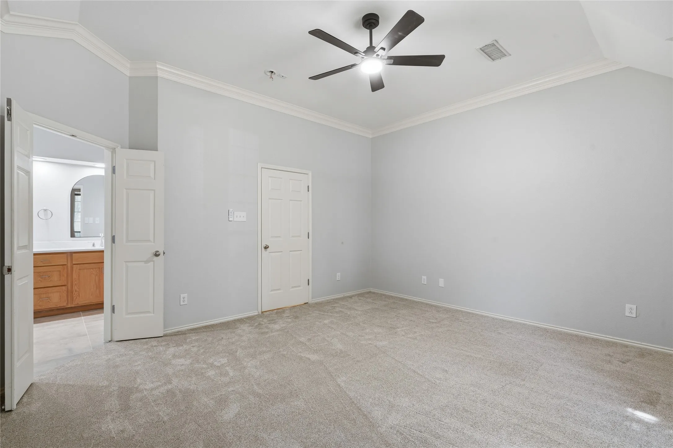 Single Family Residence For Sale in Collin County , 1432 Lone Star Court, Allen, Texas 75013, 4 Bedroom, 3 Bathroom, 2 Garage spaces, 2,332 Sqft, built in 1994, mls#21366672, Real Estate Agent in Allen, Homes For Sale in Collin county, Homes For Sale in Allen, Realtor in Allen Texas, Real Estate Brokerage Independent Realty Texas, Luminita Cordes Realtor