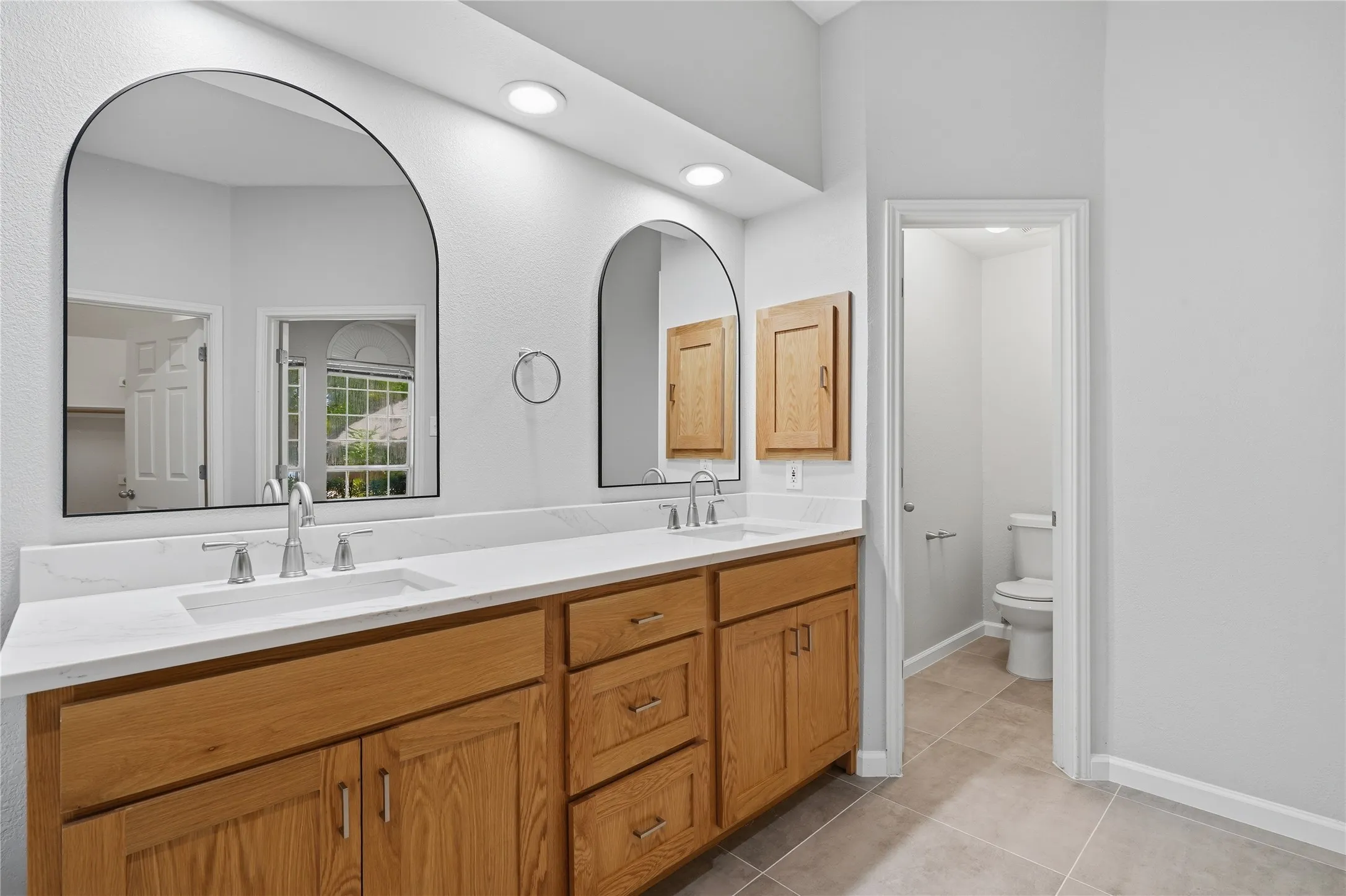 Single Family Residence For Sale in Collin County , 1432 Lone Star Court, Allen, Texas 75013, 4 Bedroom, 3 Bathroom, 2 Garage spaces, 2,332 Sqft, built in 1994, mls#21366672, Real Estate Agent in Allen, Homes For Sale in Collin county, Homes For Sale in Allen, Realtor in Allen Texas, Real Estate Brokerage Independent Realty Texas, Luminita Cordes Realtor