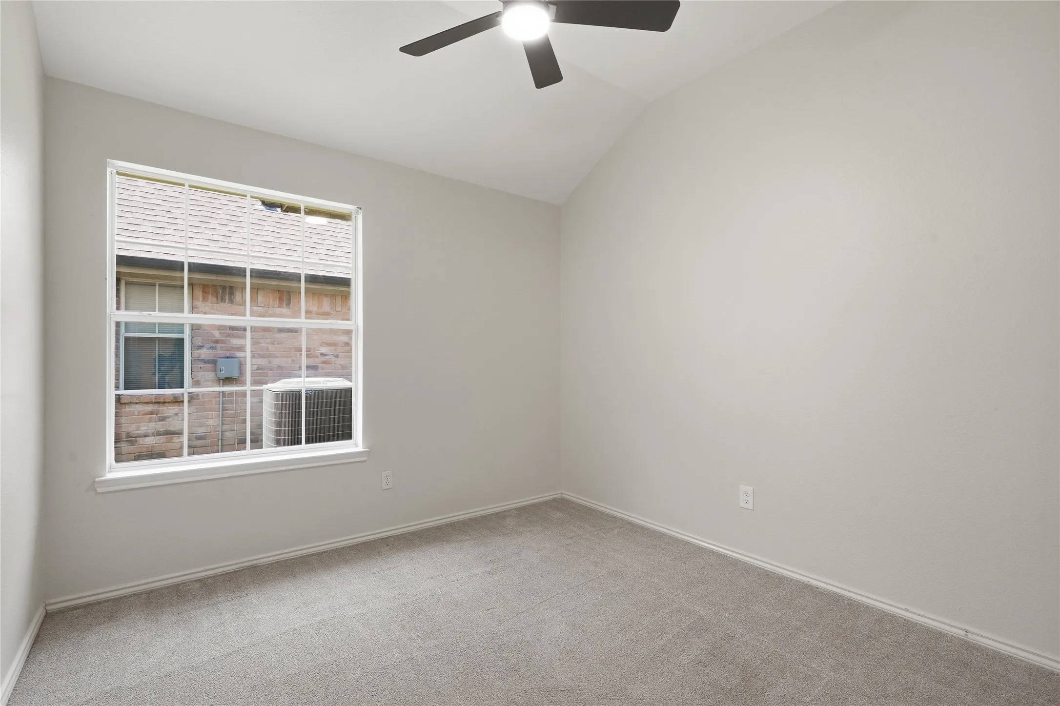 Single Family Residence For Sale in Collin County , 1432 Lone Star Court, Allen, Texas 75013, 4 Bedroom, 3 Bathroom, 2 Garage spaces, 2,332 Sqft, built in 1994, mls#21366672, Real Estate Agent in Allen, Homes For Sale in Collin county, Homes For Sale in Allen, Realtor in Allen Texas, Real Estate Brokerage Independent Realty Texas, Luminita Cordes Realtor