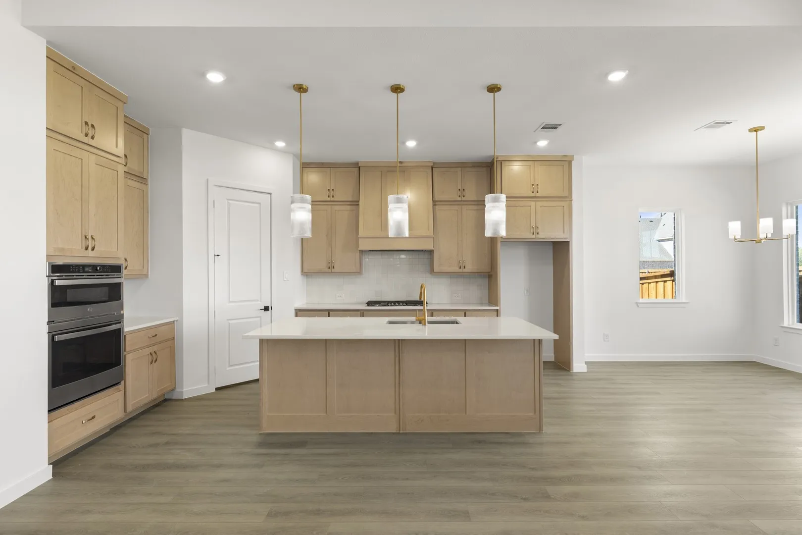 11. 6804 Gibson - Kitchen