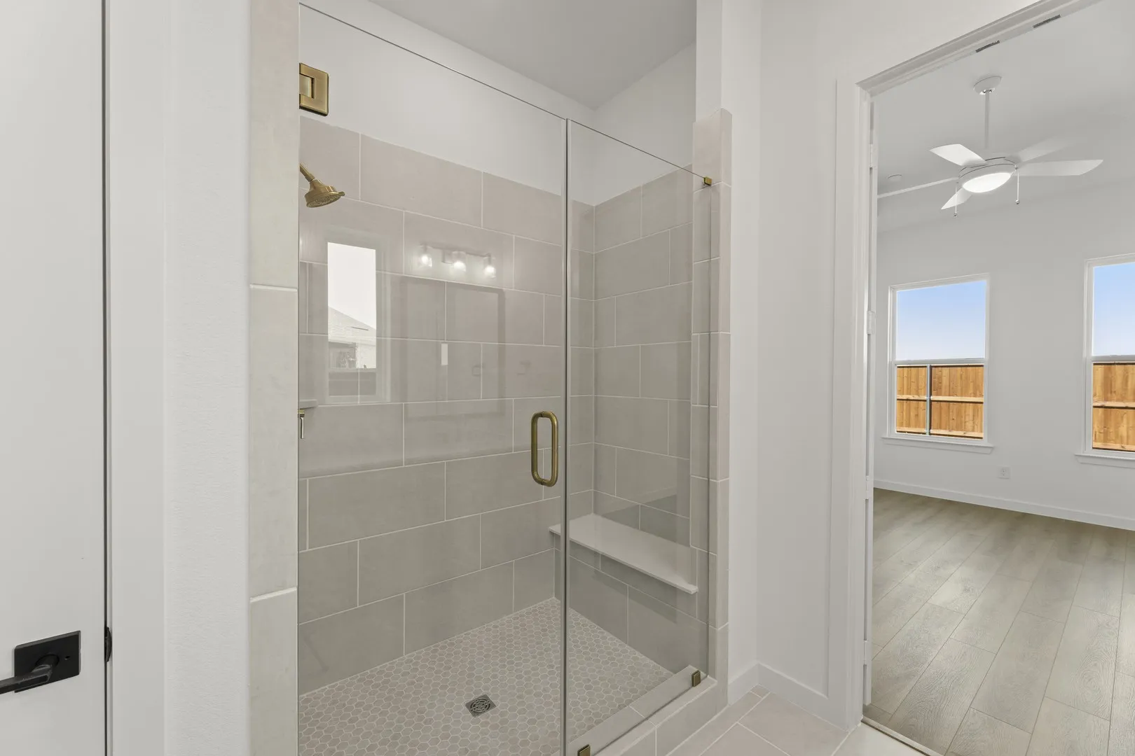 24. 6804 Gibson - Bath (4)