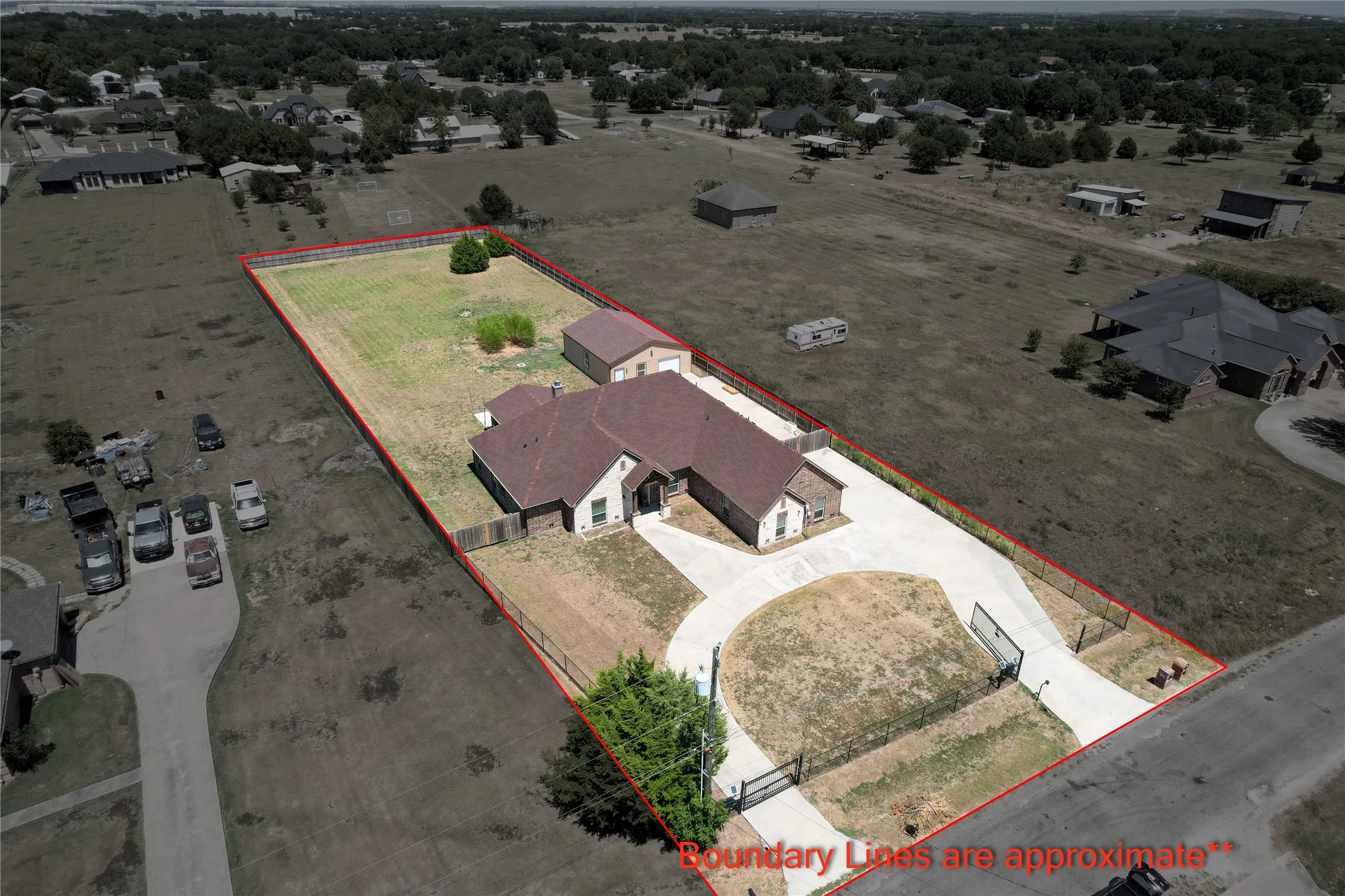 Single Family Residence For Sale in Ellis County , 829 Meadow Lark Lane, Red Oak, Texas 75154, 4 Bedroom, 4 Bathroom, 2 Garage spaces, 2,397 Sqft, built in 2017, mls#21344433, Real Estate Agent in Red Oak, Homes For Sale in Ellis county, Homes For Sale in Red Oak, Realtor in Red Oak Texas, Real Estate Brokerage Independent Realty Texas, Luminita Cordes Realtor