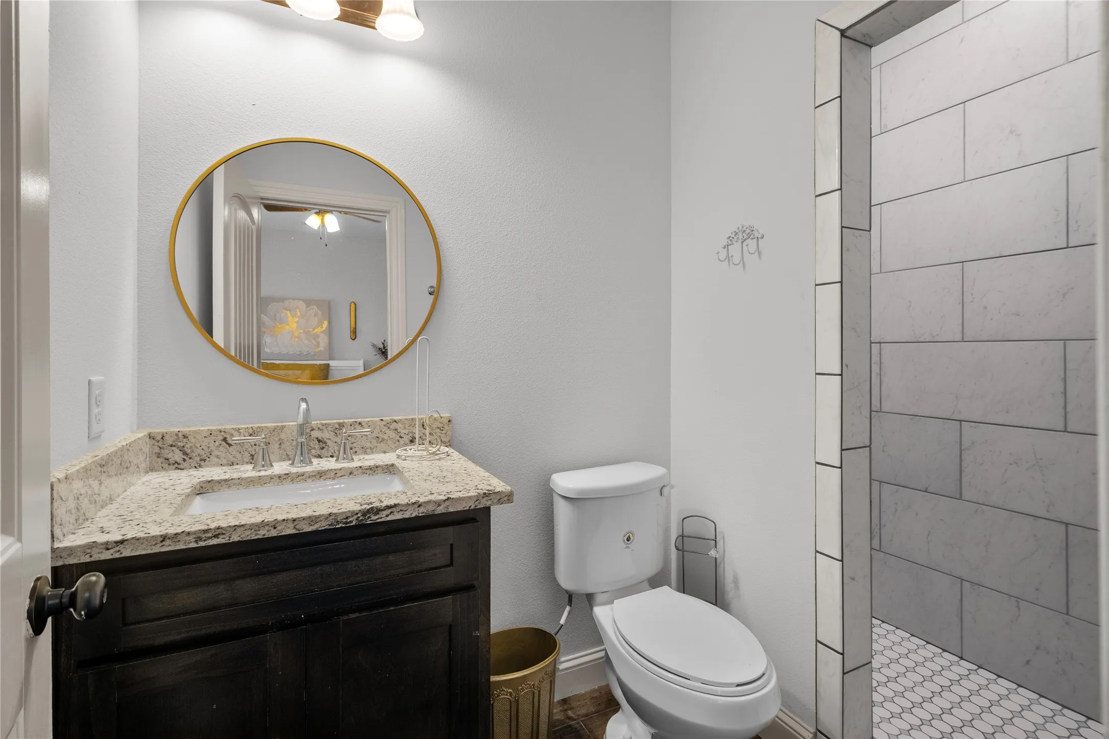 Single Family Residence For Sale in Ellis County , 829 Meadow Lark Lane, Red Oak, Texas 75154, 4 Bedroom, 4 Bathroom, 2 Garage spaces, 2,397 Sqft, built in 2017, mls#21344433, Real Estate Agent in Red Oak, Homes For Sale in Ellis county, Homes For Sale in Red Oak, Realtor in Red Oak Texas, Real Estate Brokerage Independent Realty Texas, Luminita Cordes Realtor