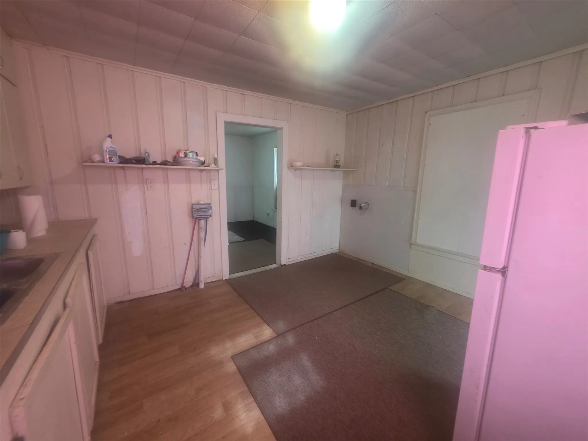 Single Family Residence For Sale in Young County , 209 Ohio Avenue, Graham, Texas 76450, 2 Bedroom, 1 Bathroom, Garage spaces, 768 Sqft, built in 1945, mls#21366673, Real Estate Agent in Graham, Homes For Sale in Young county, Homes For Sale in Graham, Realtor in Graham Texas, Real Estate Brokerage Independent Realty Texas, Luminita Cordes Realtor