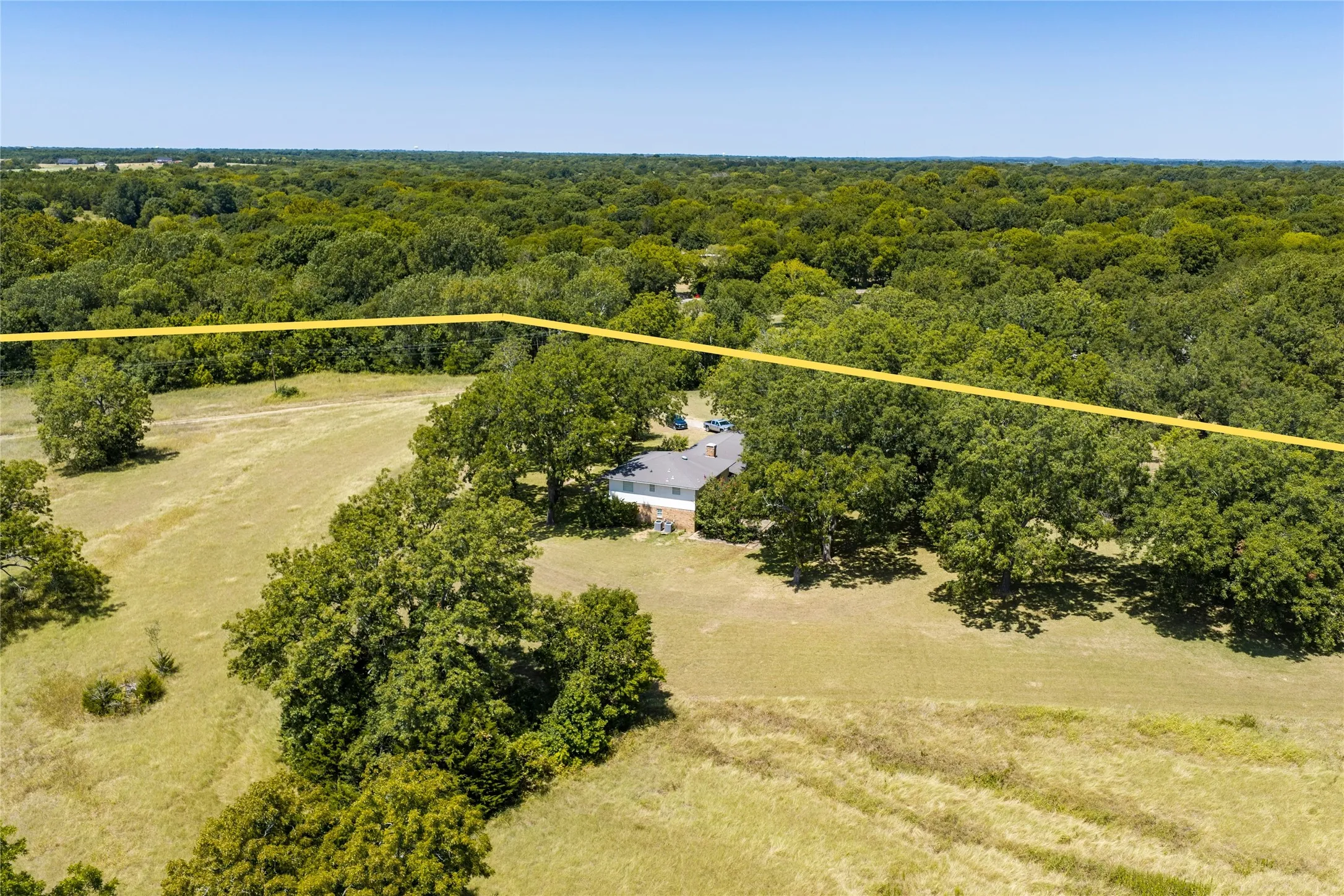 The 2,787 square foot, 4-bedroom, 3-bath home enjoys sweeping 360' views and spectacular Texas sunsets.